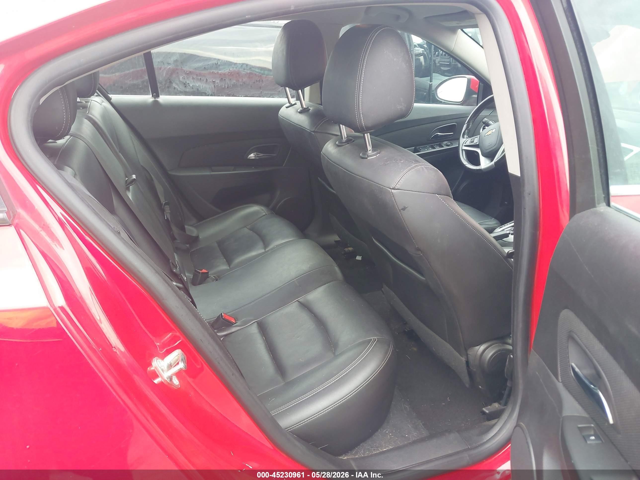 2015 Chevrolet Cruze 2lt Auto Red vin: 1G1PE5SB0F7179595