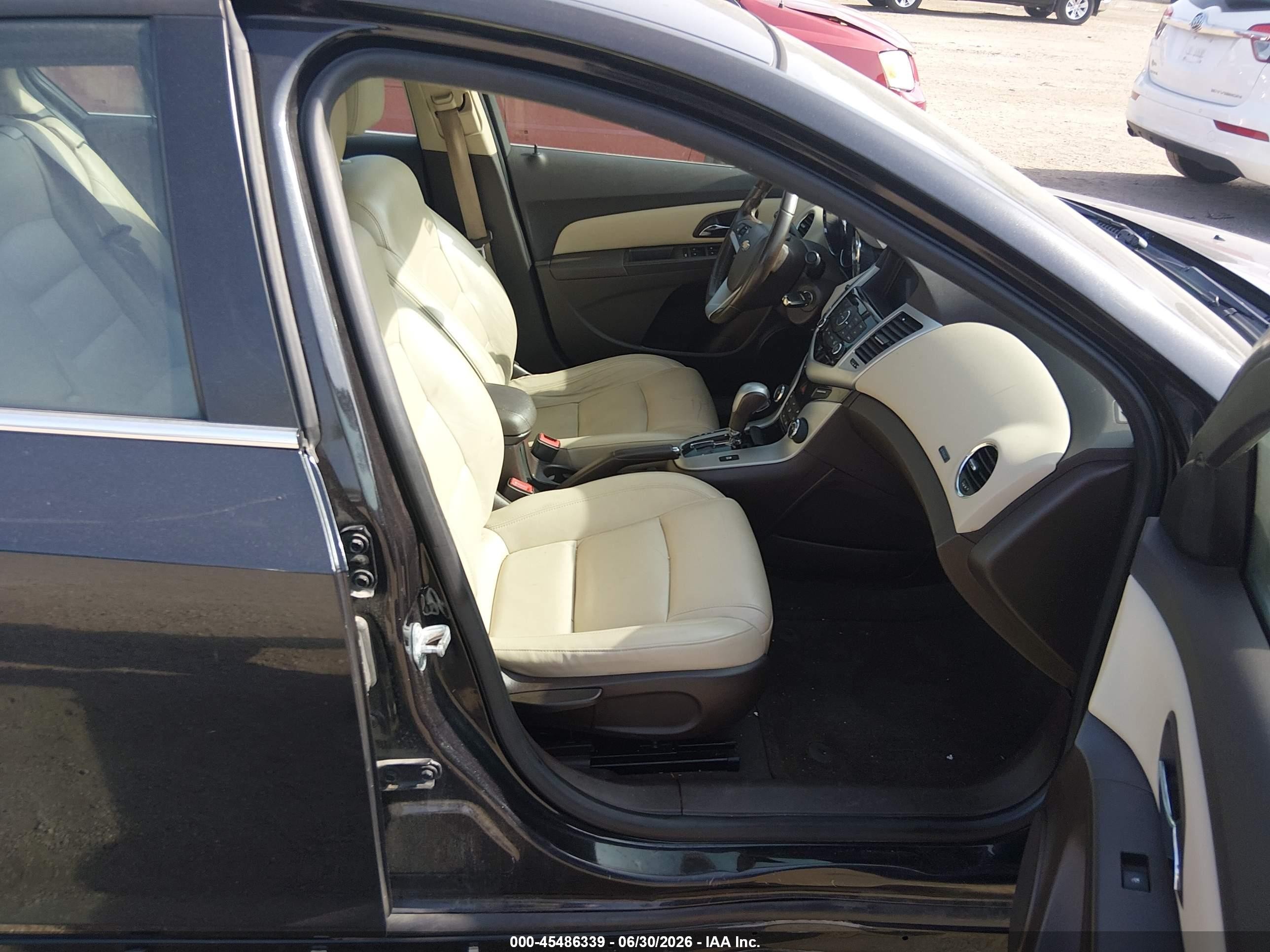 2013 Chevrolet Cruze 2lt Auto Черный vin: 1G1PE5SB2D7325654
