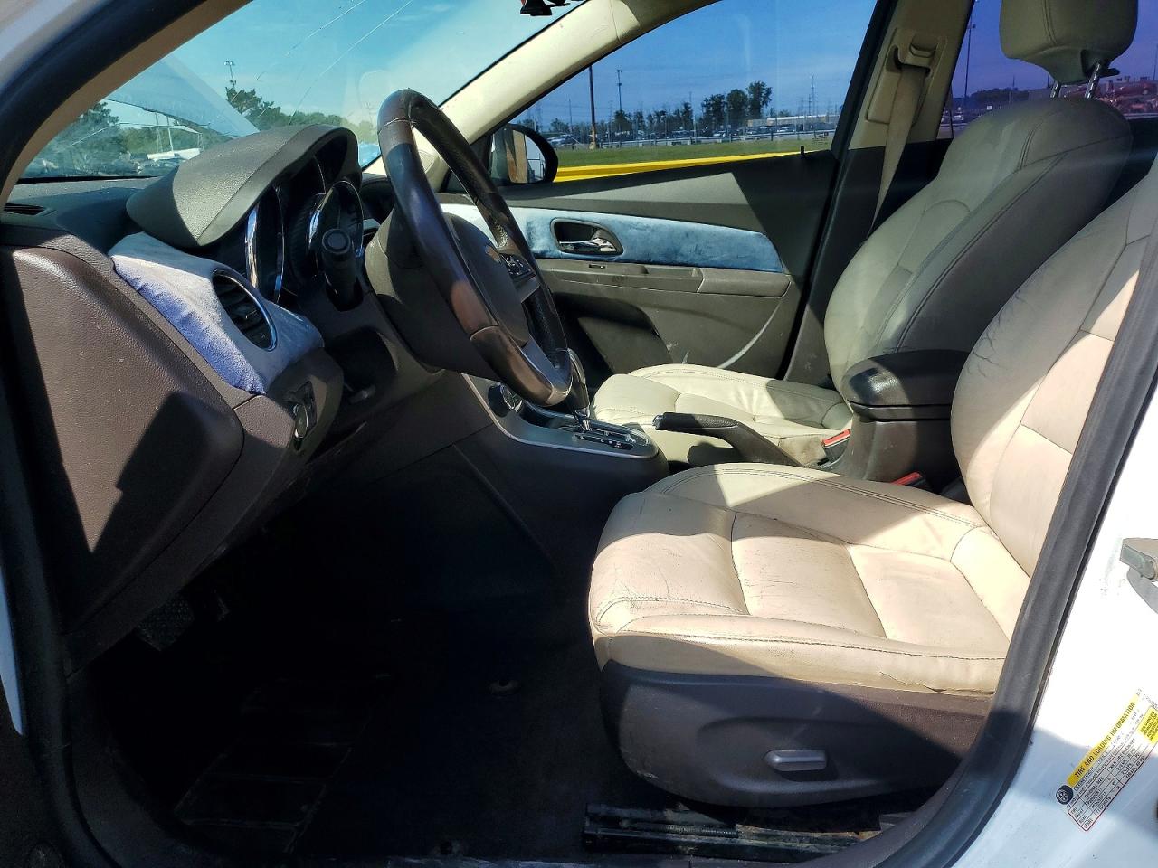 2014 Chevrolet Cruze Lt White vin: 1G1PE5SB2E7151358