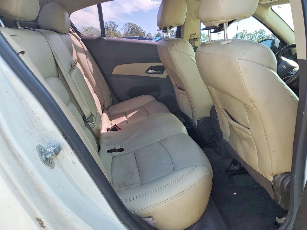 2014 Chevrolet Cruze Lt White vin: 1G1PE5SB2E7151358