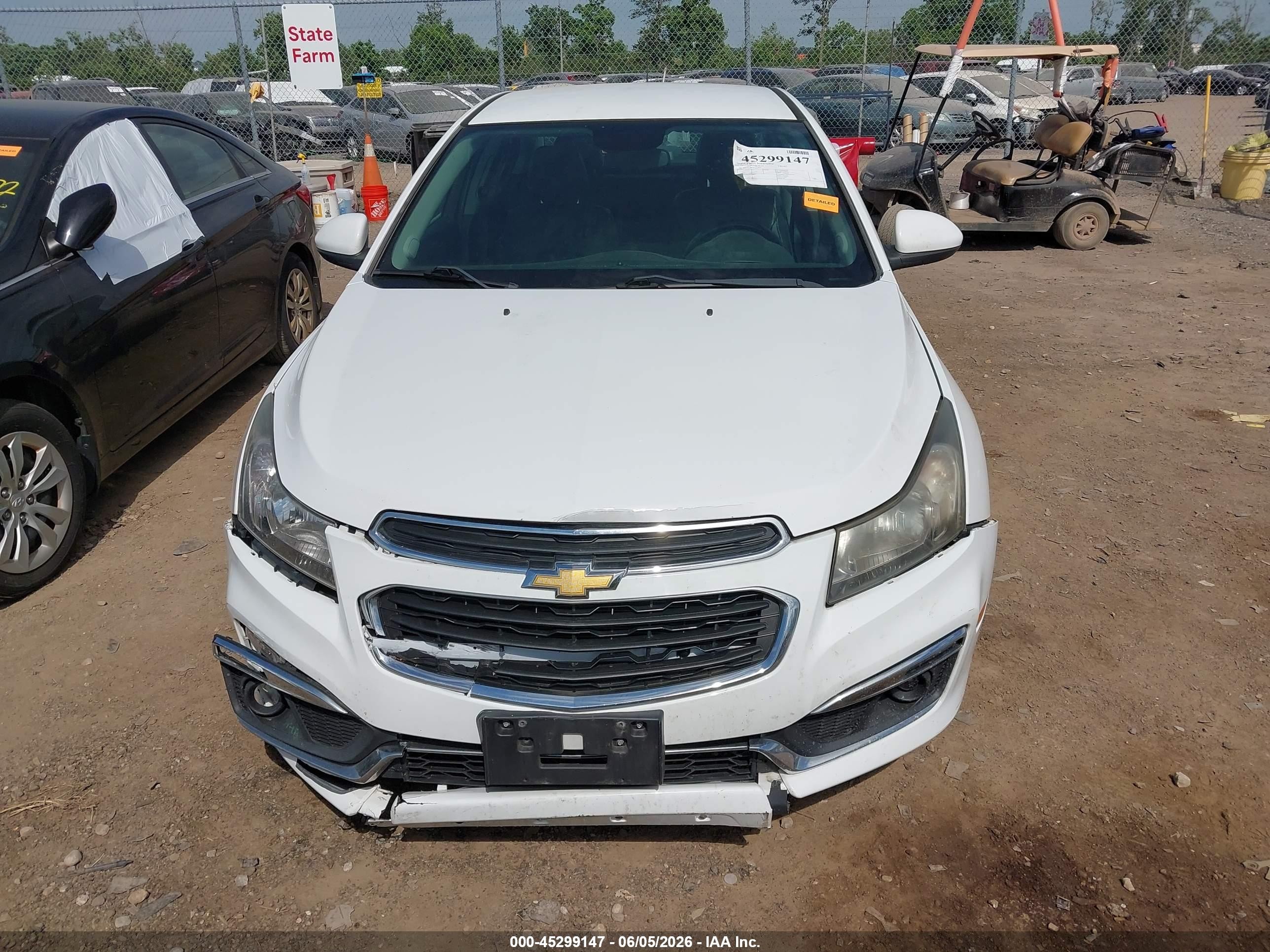 2015 Chevrolet Cruze 2lt Auto White vin: 1G1PE5SB2F7123111
