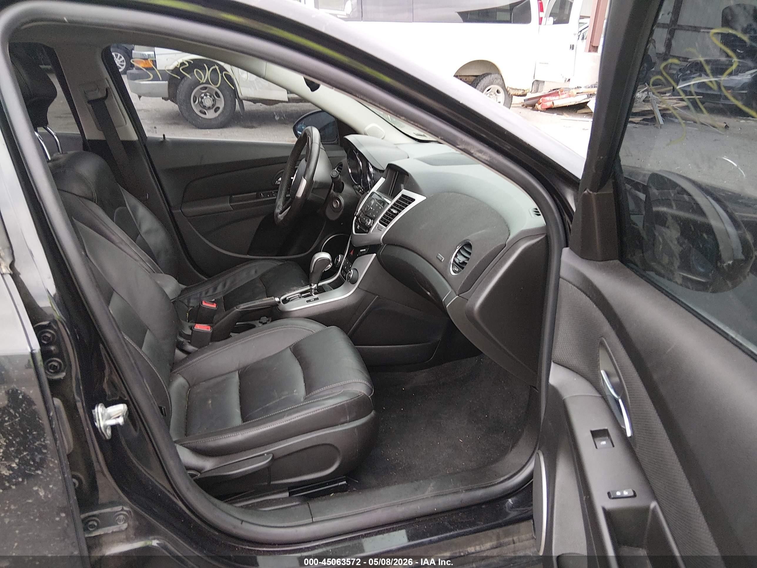 2015 Chevrolet Cruze 2lt Auto Black vin: 1G1PE5SB2F7144475
