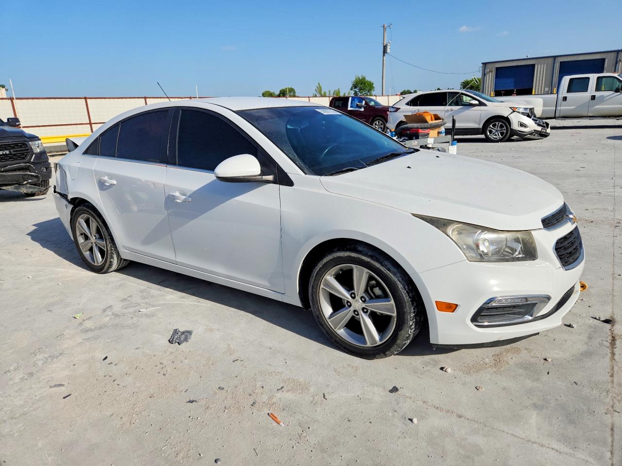 2015 Chevrolet Cruze Lt White vin: 1G1PE5SB2F7197967