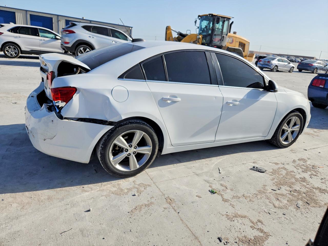 2015 Chevrolet Cruze Lt White vin: 1G1PE5SB2F7197967