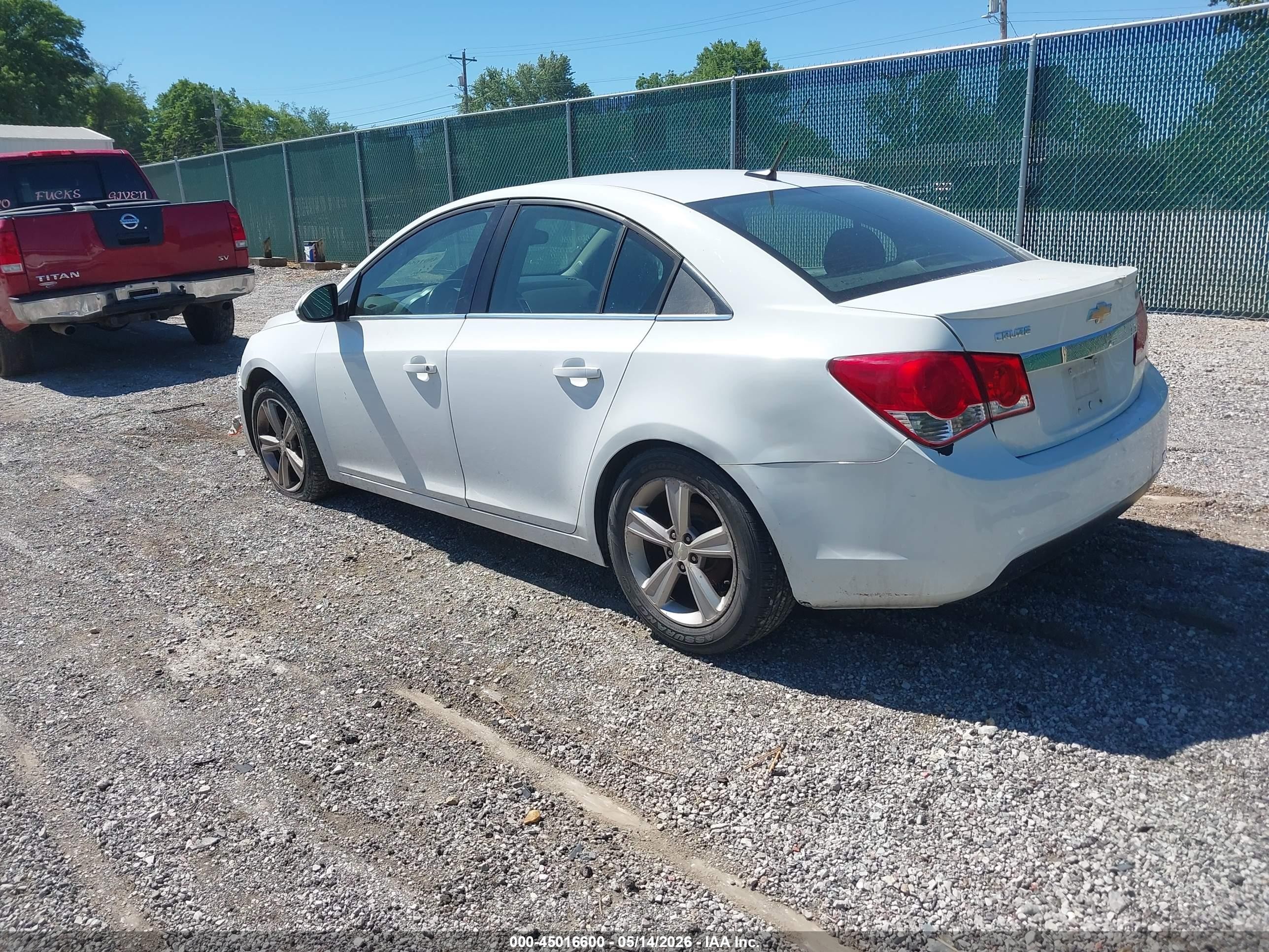 2013 Chevrolet Cruze 2lt Auto White vin: 1G1PE5SB3D7208309