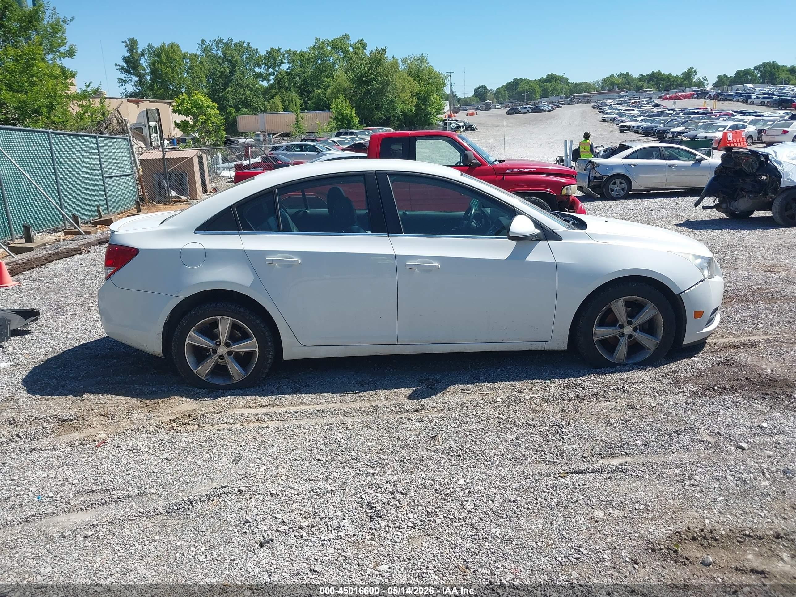2013 Chevrolet Cruze 2lt Auto White vin: 1G1PE5SB3D7208309