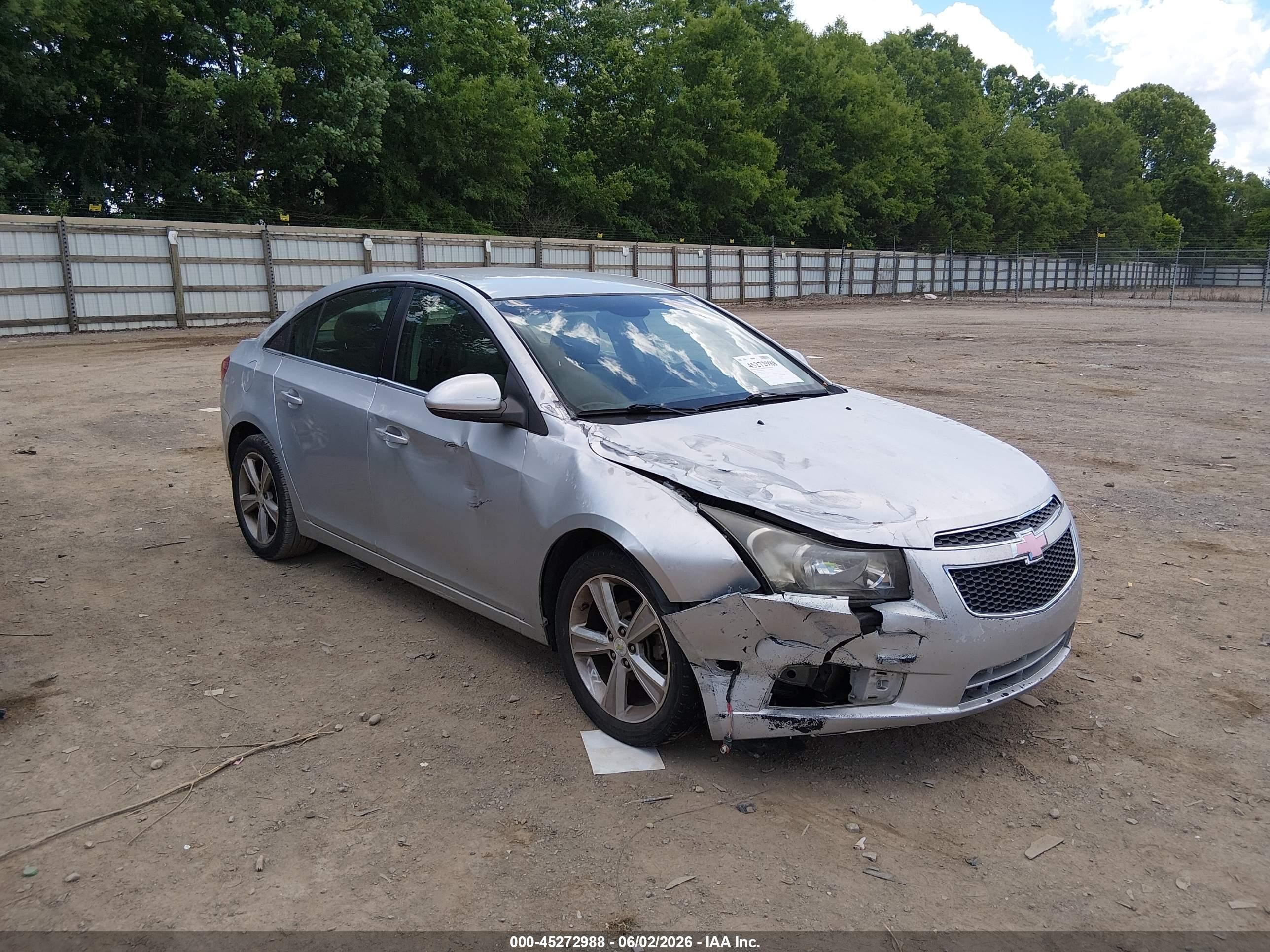 2014 Chevrolet Cruze 2lt Auto Серебряный vin: 1G1PE5SB3E7132284