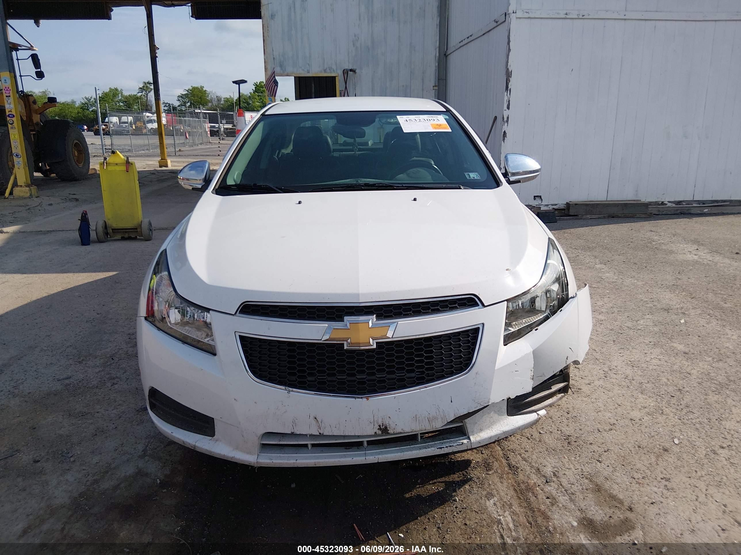 2014 Chevrolet Cruze 2lt Auto White vin: 1G1PE5SB3E7312185