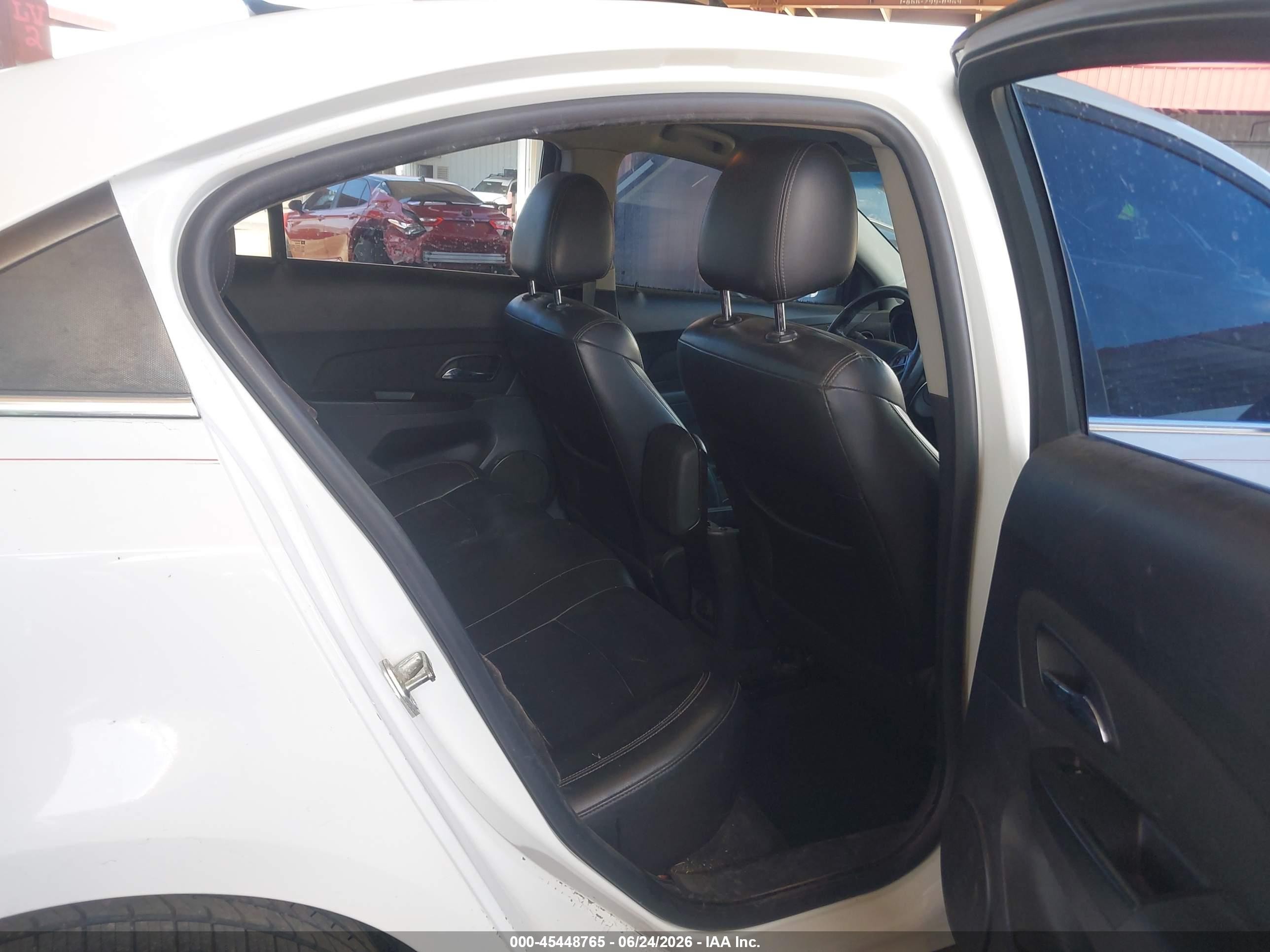 2014 Chevrolet Cruze 2lt Auto White vin: 1G1PE5SB3E7314096