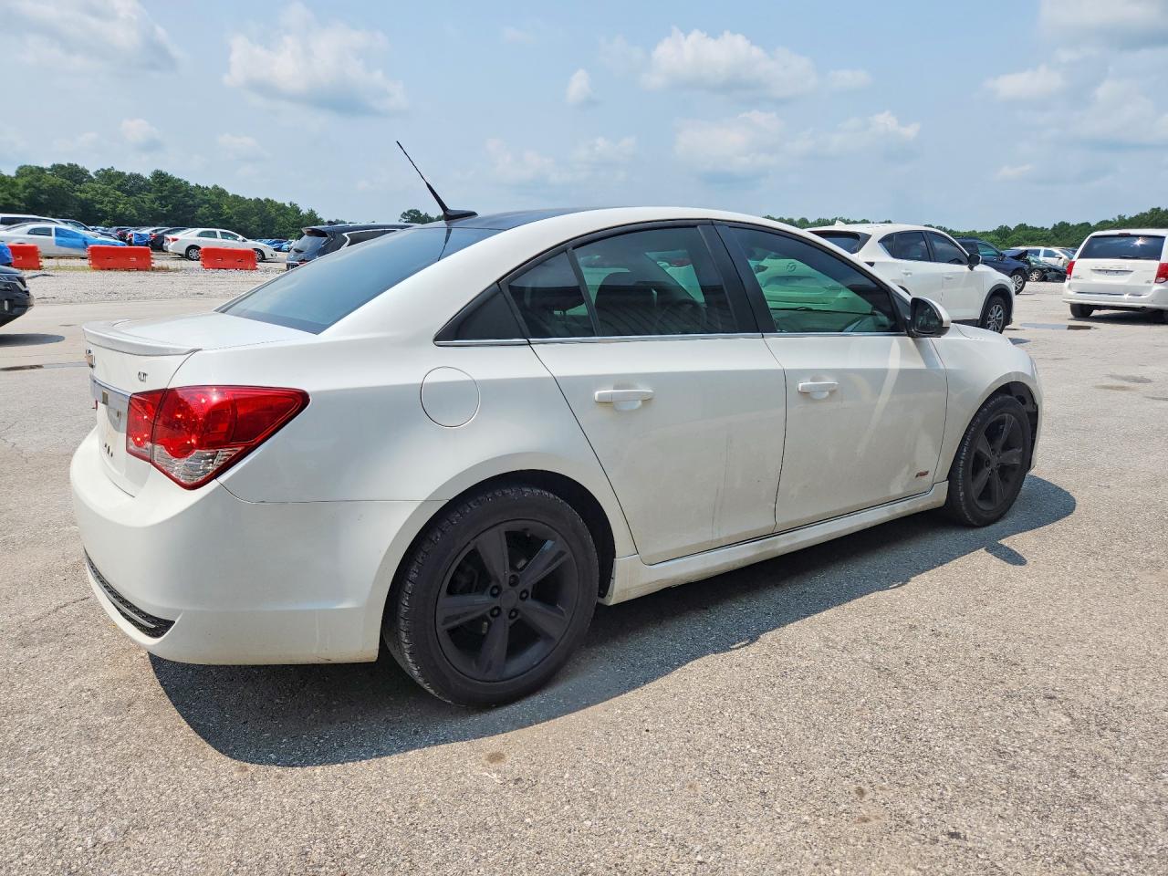 2014 Chevrolet Cruze Lt White vin: 1G1PE5SB3E7322358