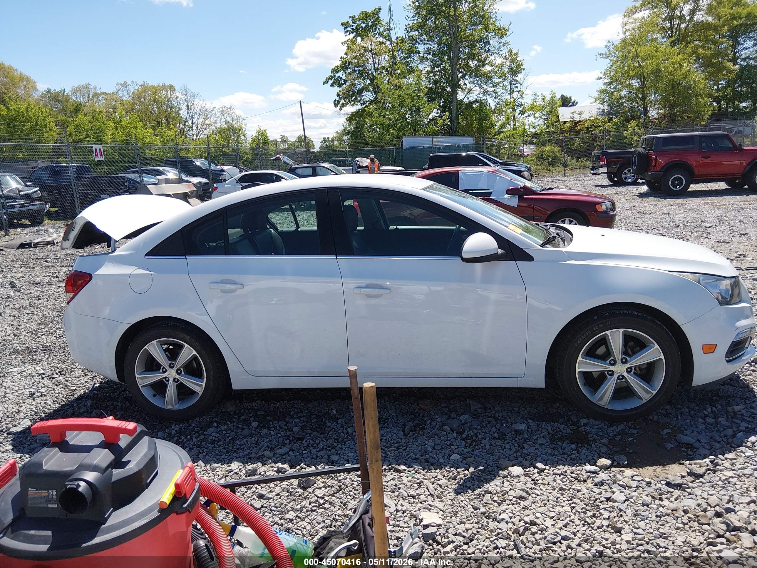 2015 Chevrolet Cruze 2lt Auto White vin: 1G1PE5SB3F7140886