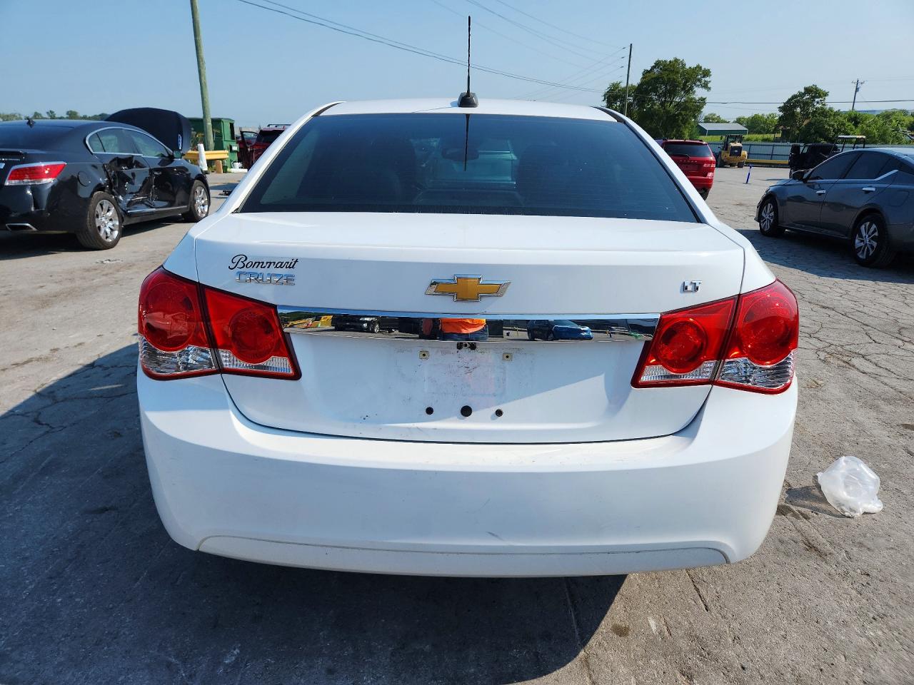 2015 Chevrolet Cruze Lt White vin: 1G1PE5SB3F7154853