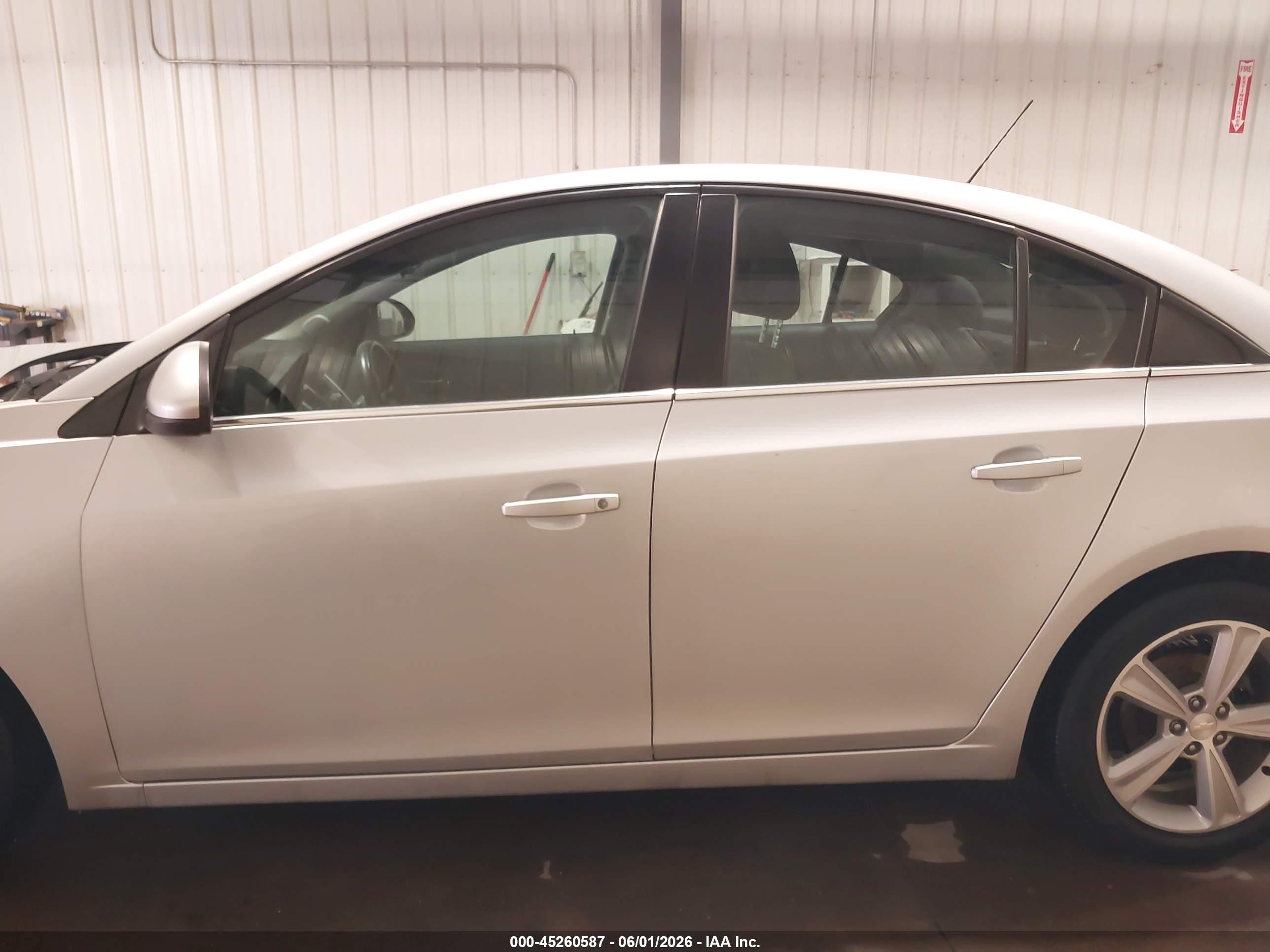 2015 Chevrolet Cruze 2lt Auto Silver vin: 1G1PE5SB3F7295373