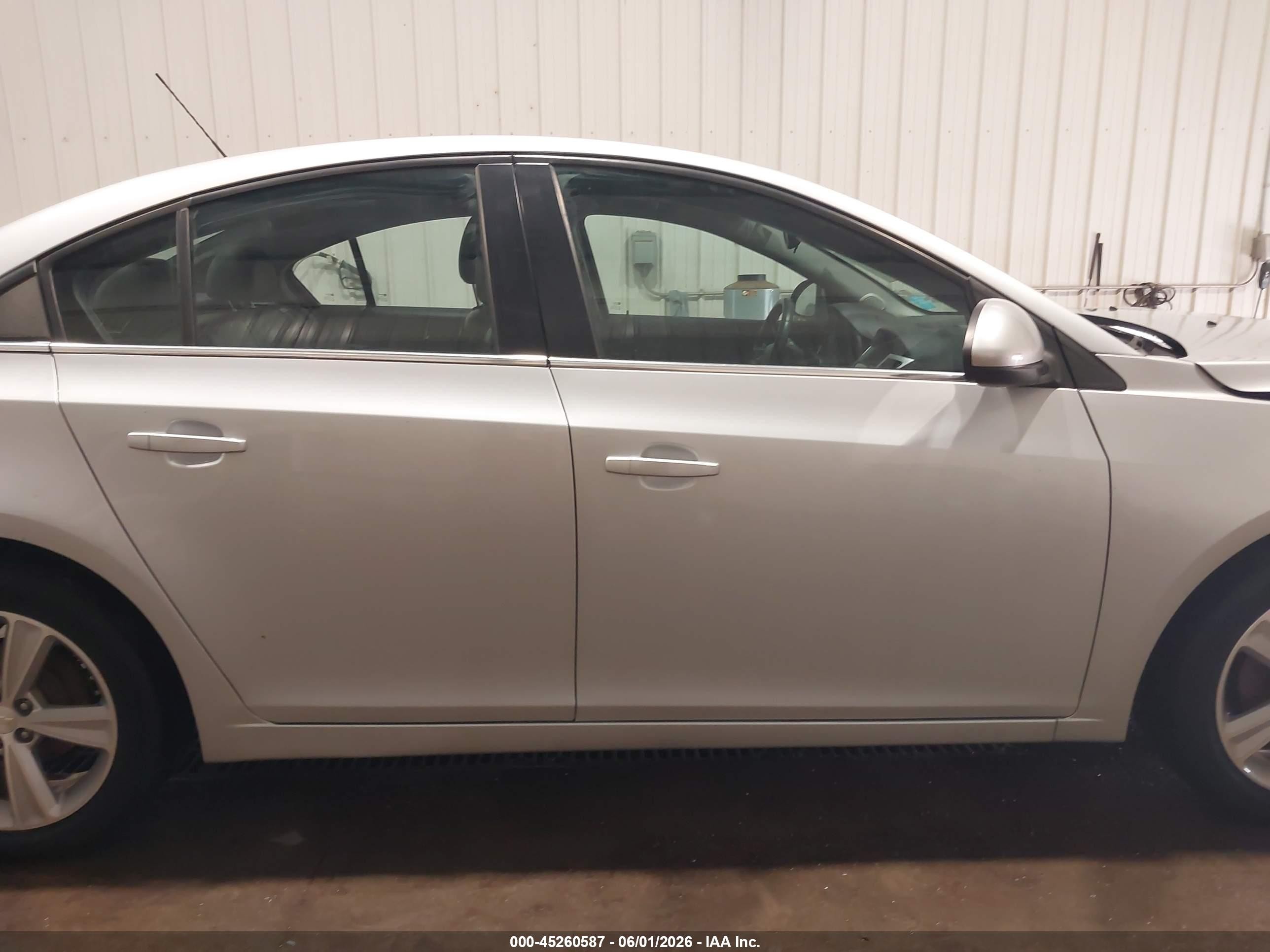 2015 Chevrolet Cruze 2lt Auto Silver vin: 1G1PE5SB3F7295373