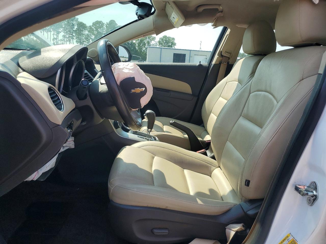 2015 Chevrolet Cruze Lt White vin: 1G1PE5SB4F7290778