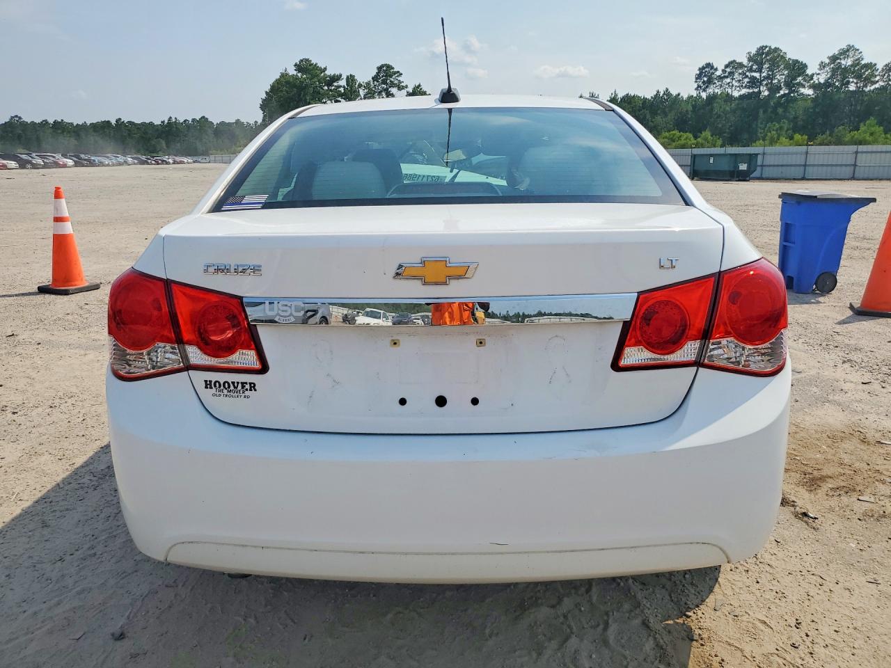 2015 Chevrolet Cruze Lt White vin: 1G1PE5SB4F7290778