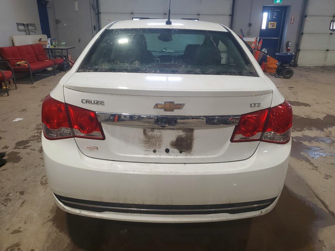 2014 Chevrolet Cruze Lt White vin: 1G1PE5SB5E7356429
