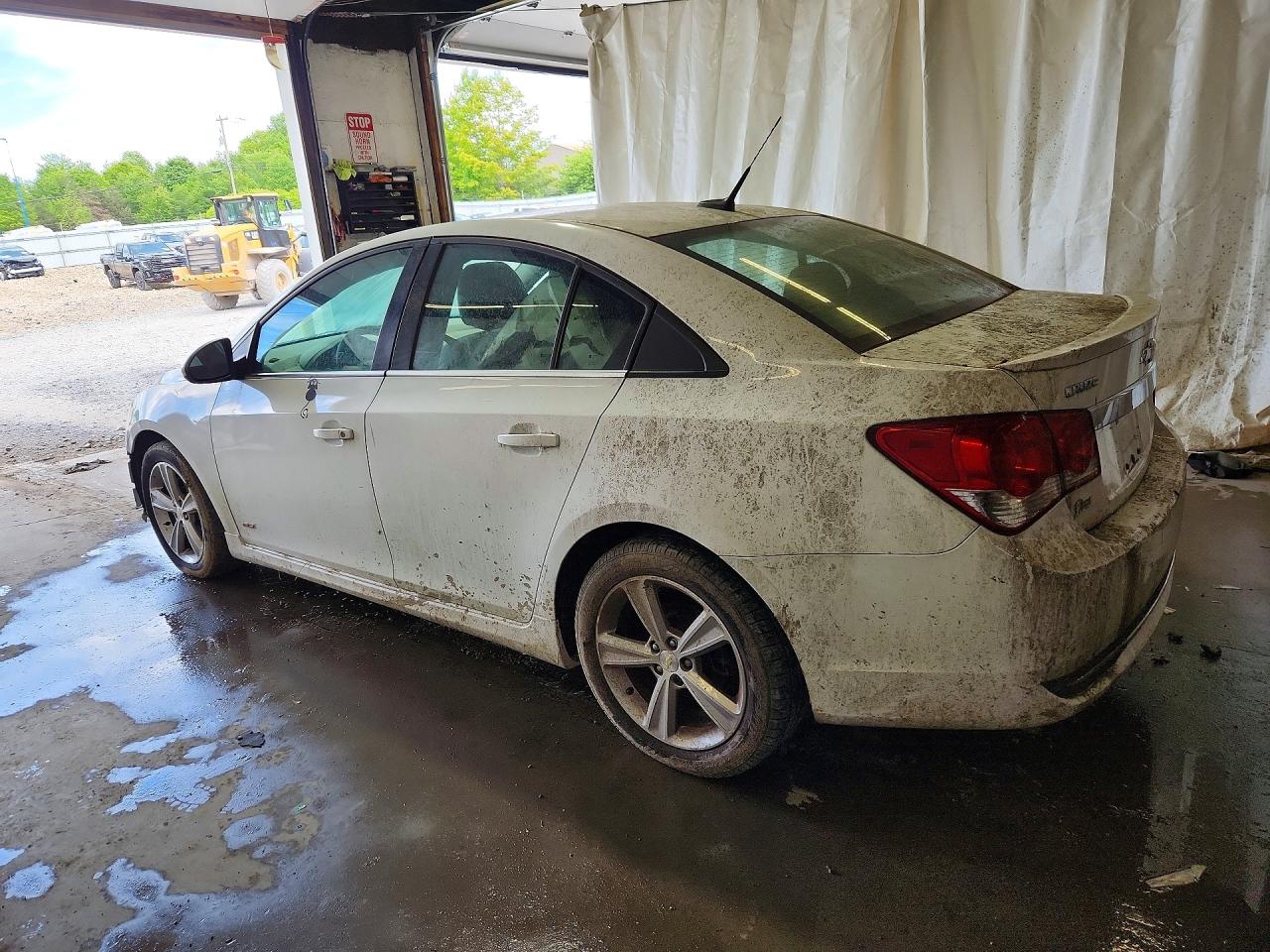 2014 Chevrolet Cruze Lt White vin: 1G1PE5SB5E7412448
