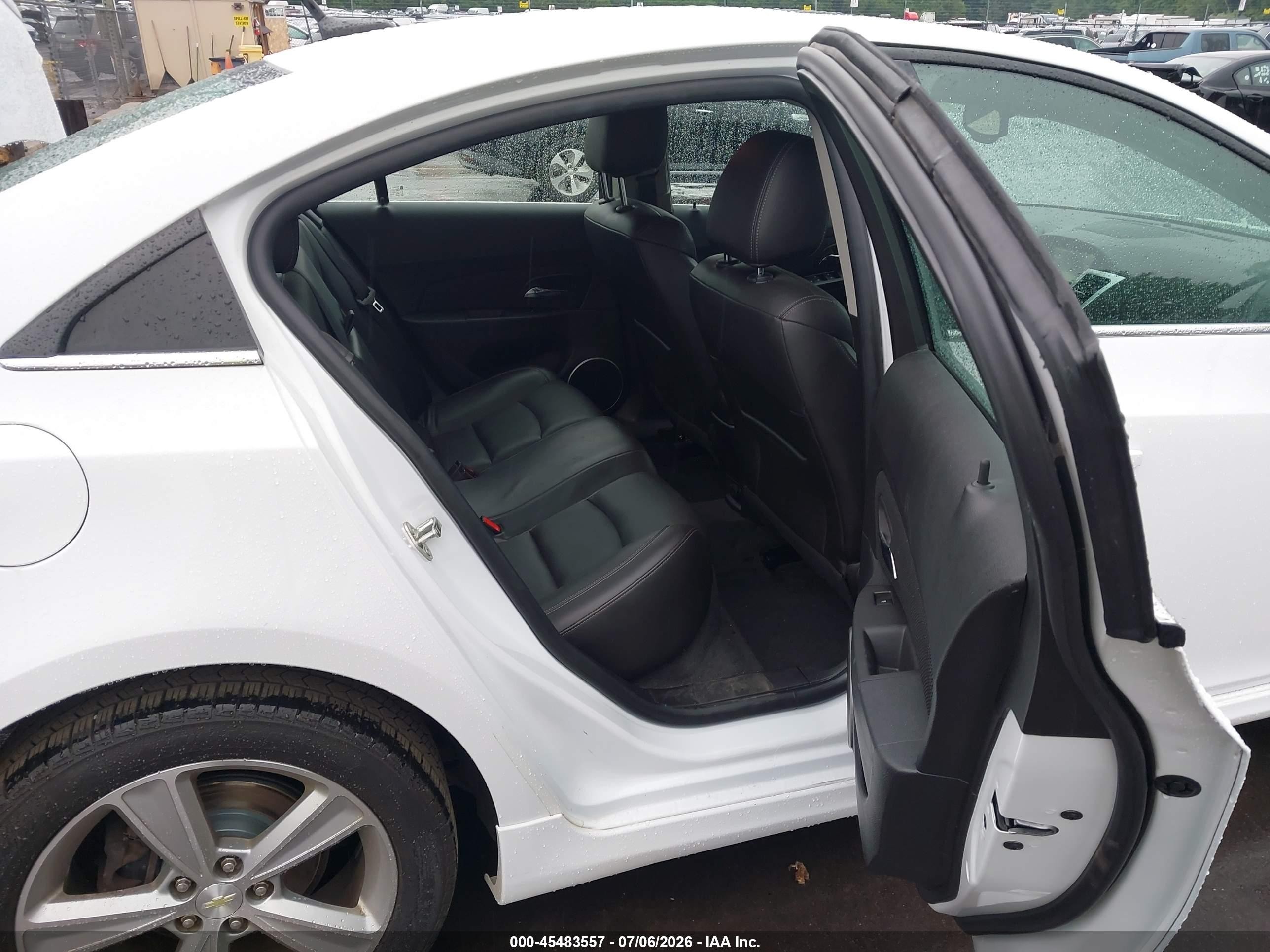 2014 Chevrolet Cruze 2lt Auto White vin: 1G1PE5SB5E7423868