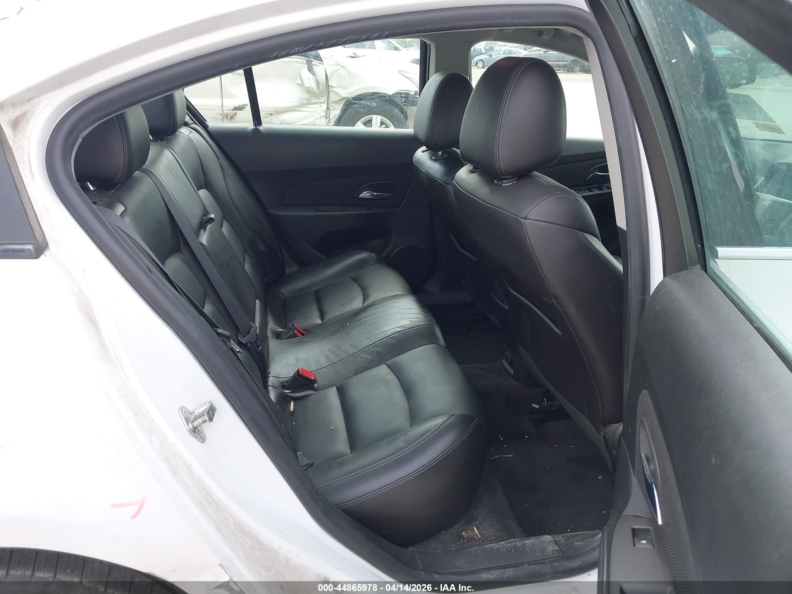 2015 Chevrolet Cruze 2lt Auto White vin: 1G1PE5SB5F7121689
