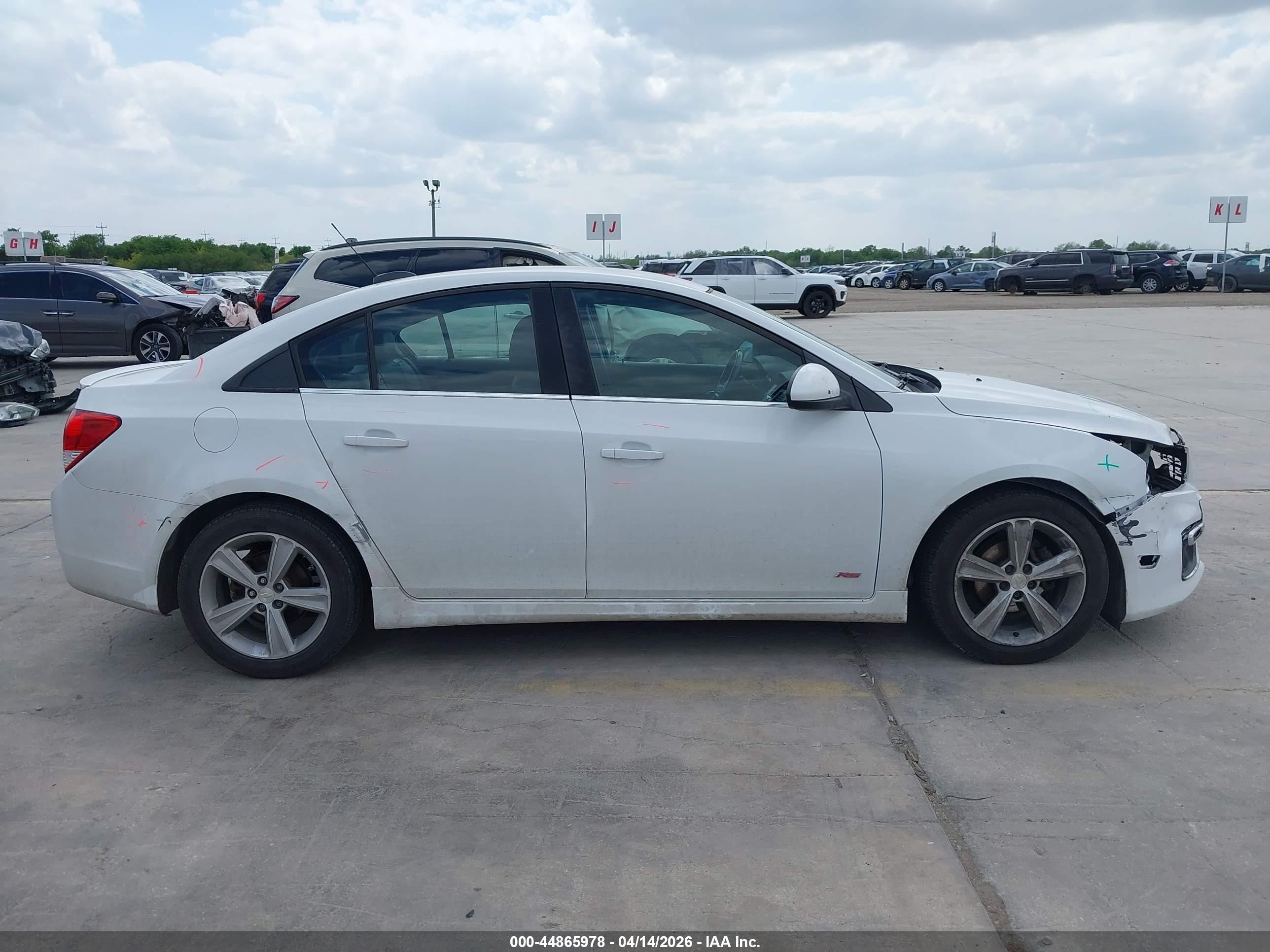 2015 Chevrolet Cruze 2lt Auto White vin: 1G1PE5SB5F7121689