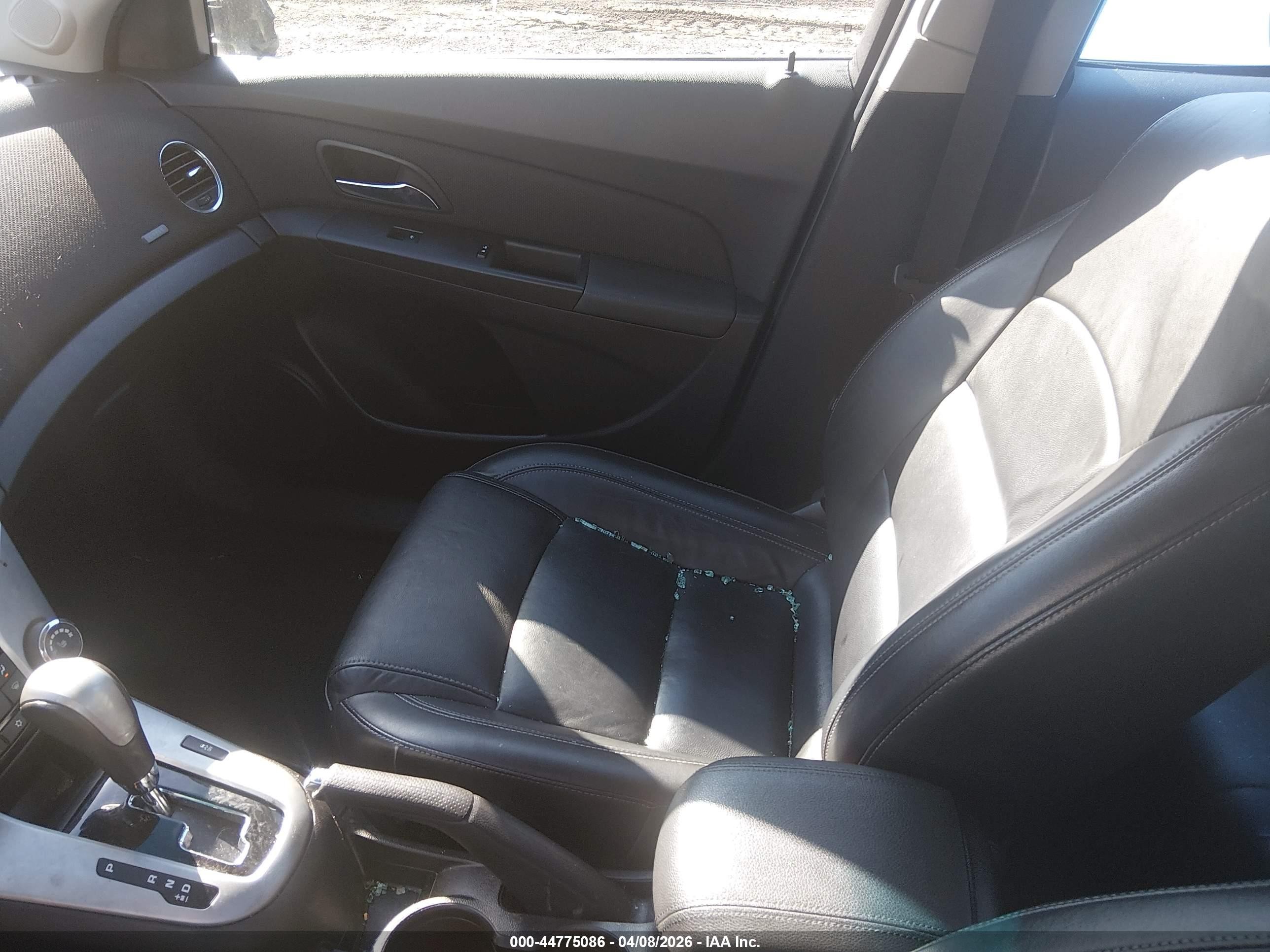 2015 Chevrolet Cruze 2lt Auto Бордовый vin: 1G1PE5SB5F7198384