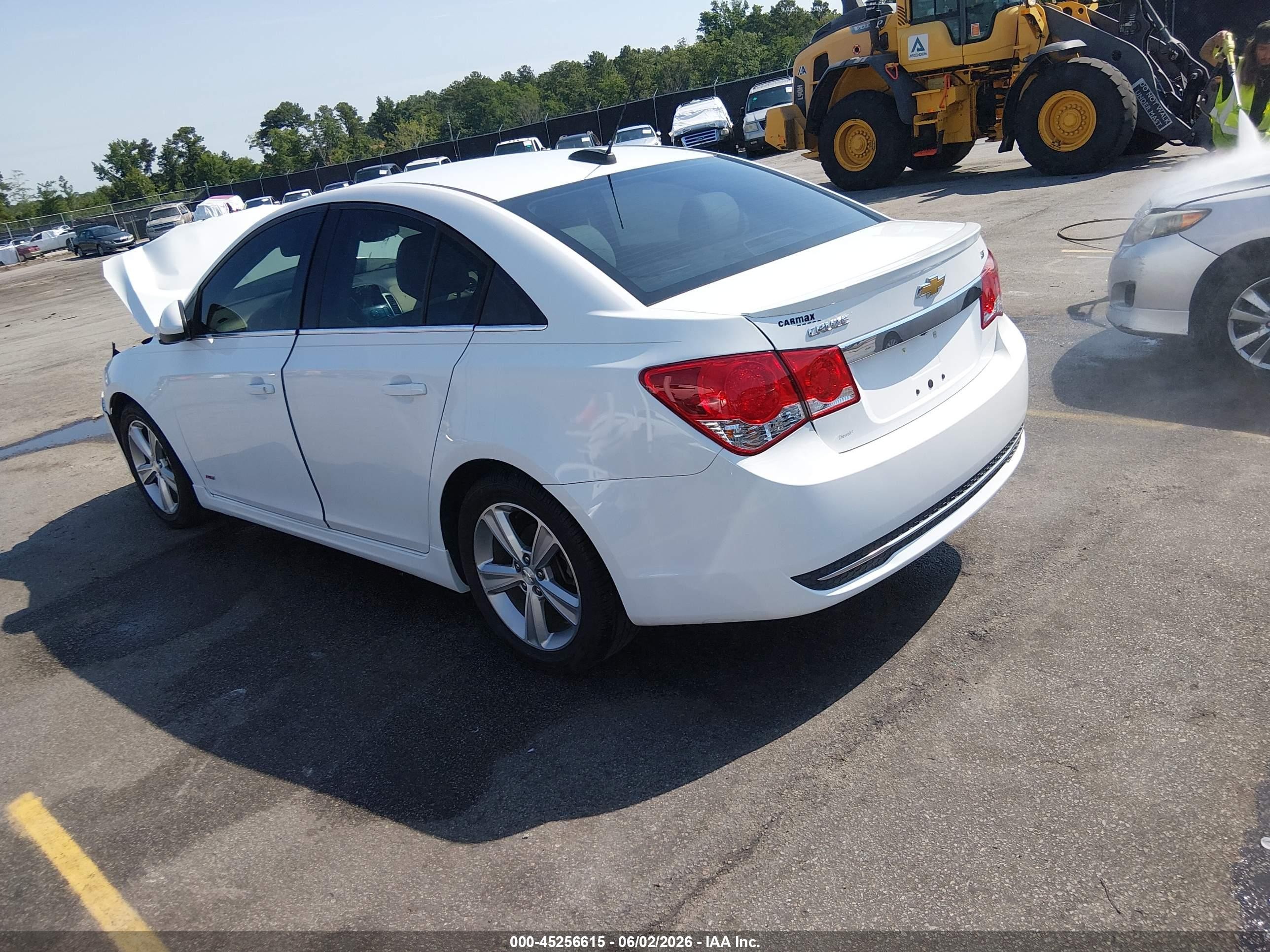 2015 Chevrolet Cruze 2lt Auto Белый vin: 1G1PE5SB5F7283774
