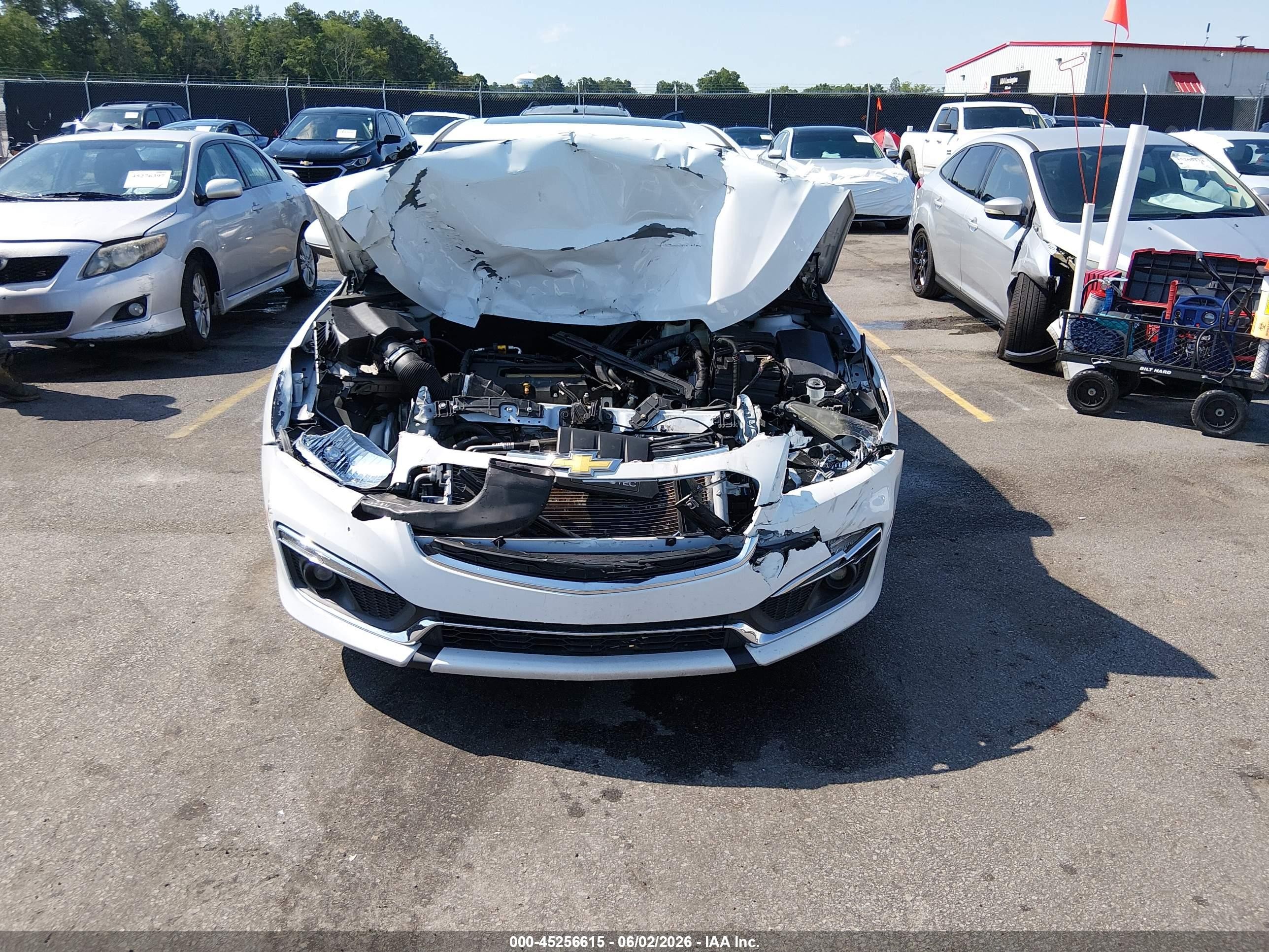 2015 Chevrolet Cruze 2lt Auto Белый vin: 1G1PE5SB5F7283774