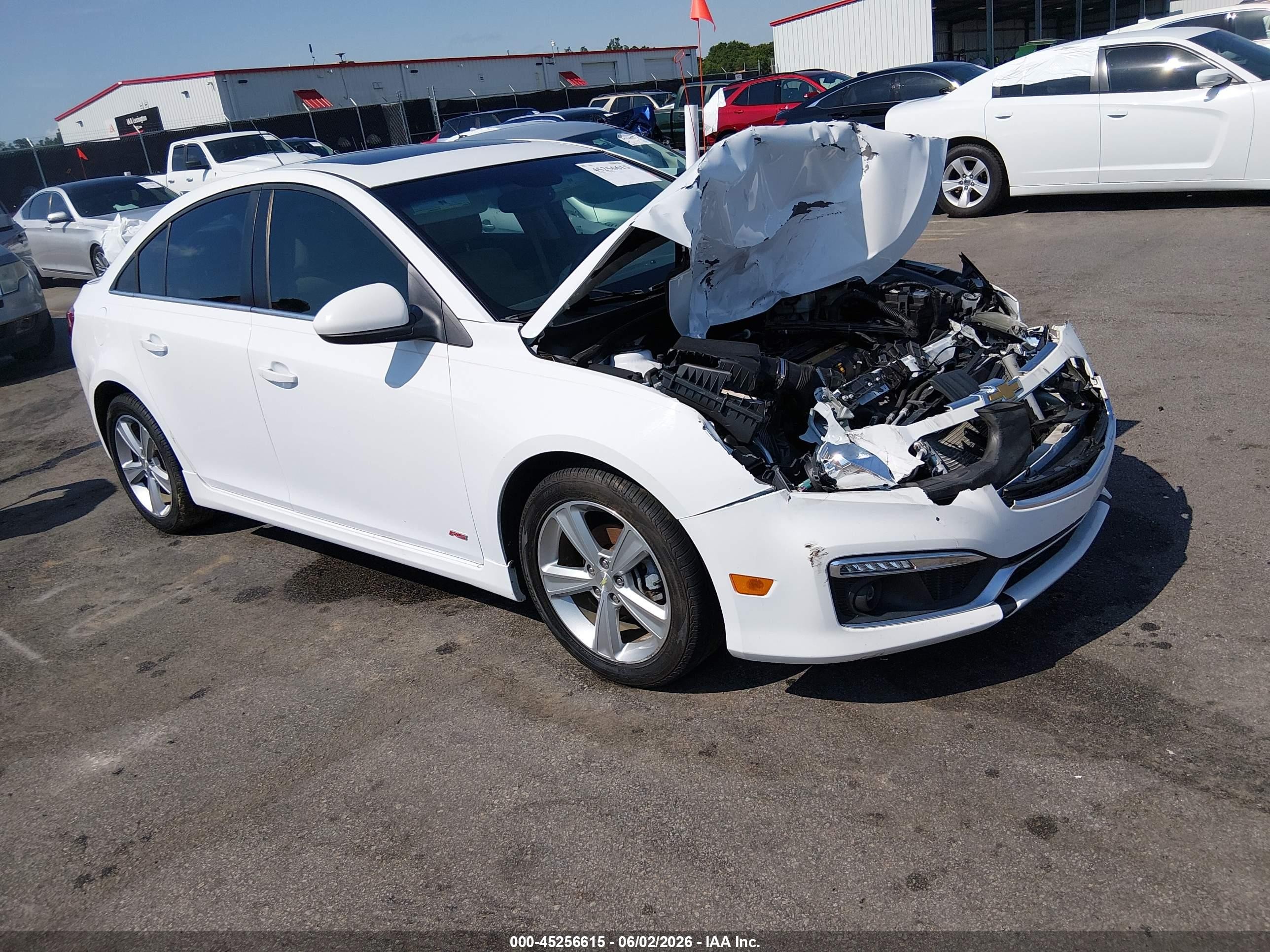 2015 Chevrolet Cruze 2lt Auto Белый vin: 1G1PE5SB5F7283774