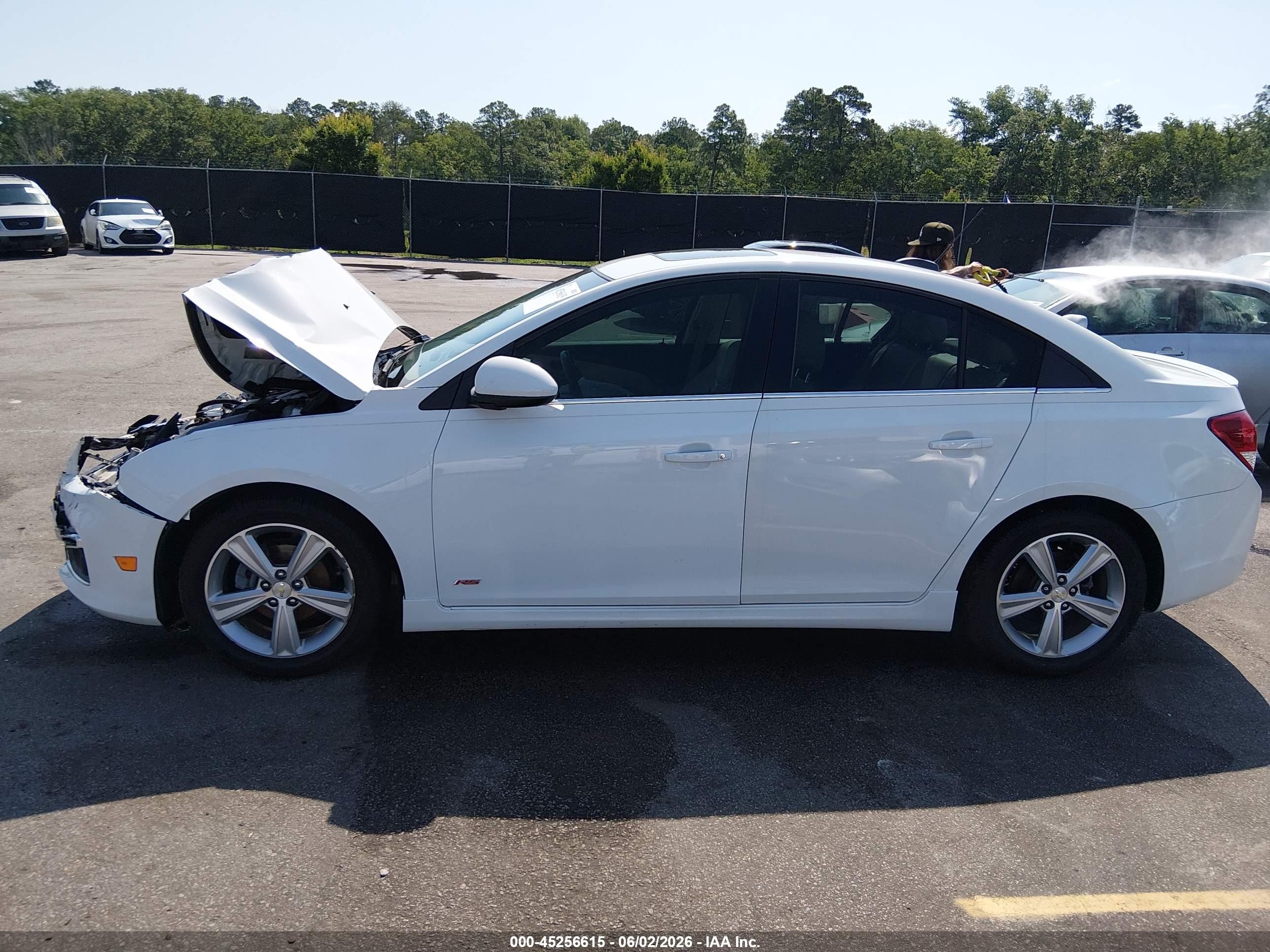 2015 Chevrolet Cruze 2lt Auto Белый vin: 1G1PE5SB5F7283774