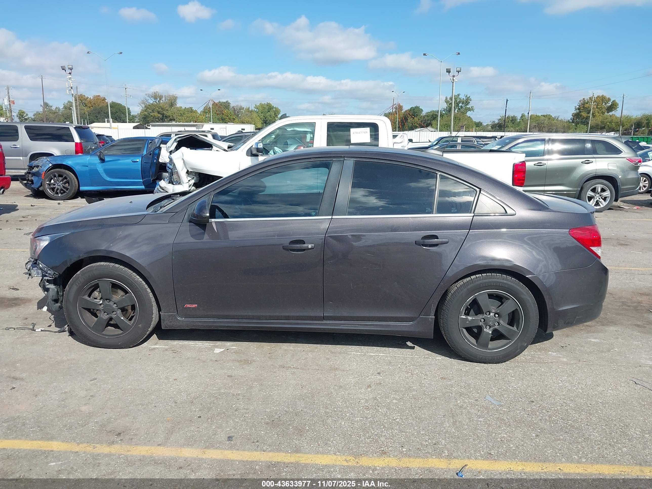2016 Chevrolet Cruze Limited 1lt Auto Серый vin: 1G1PE5SB5G7212902