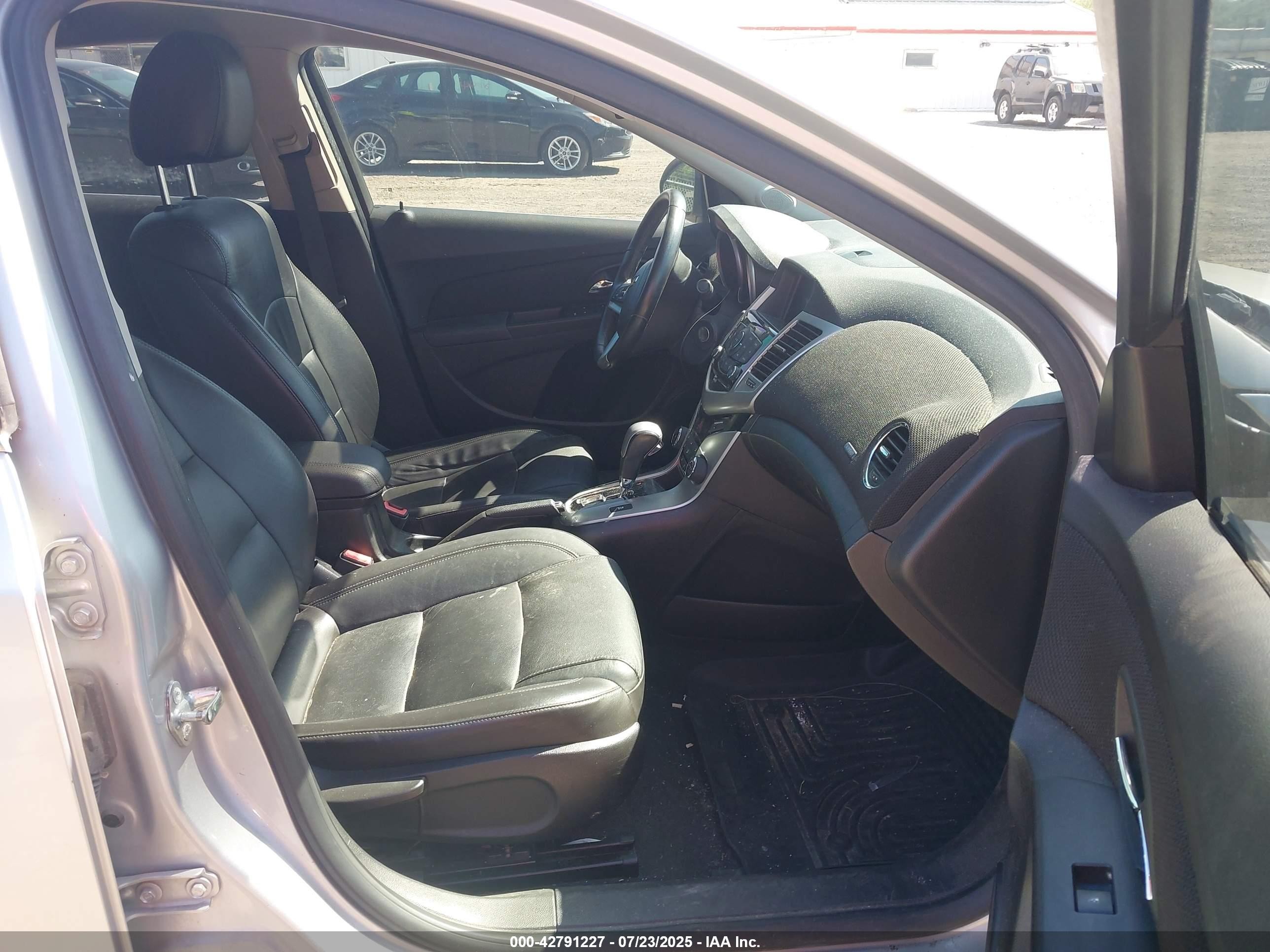2013 Chevrolet Cruze 2lt Auto Silver vin: 1G1PE5SB6D7144282