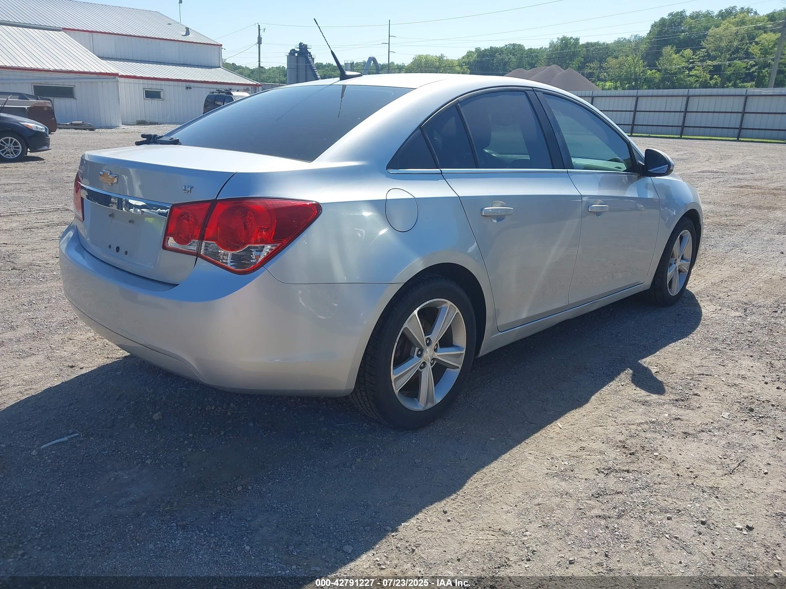 2013 Chevrolet Cruze 2lt Auto Silver vin: 1G1PE5SB6D7144282