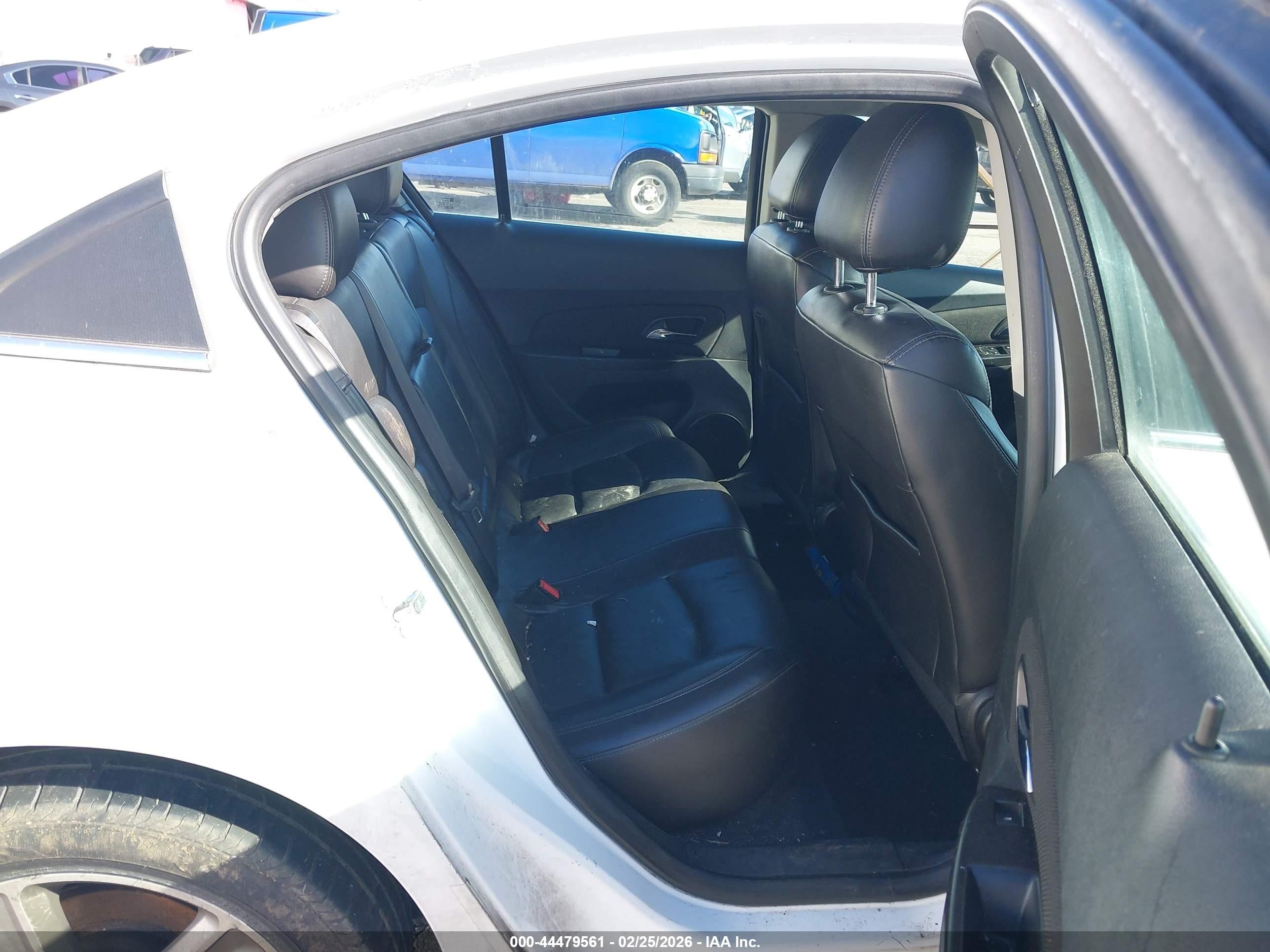 2014 Chevrolet Cruze 2lt Auto White vin: 1G1PE5SB6E7384515