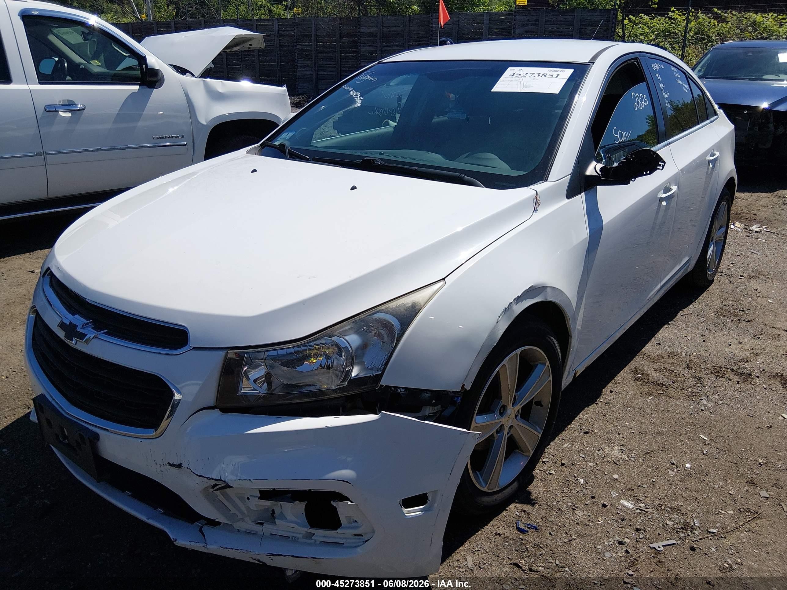 2015 Chevrolet Cruze 2lt Auto White vin: 1G1PE5SB6F7295612
