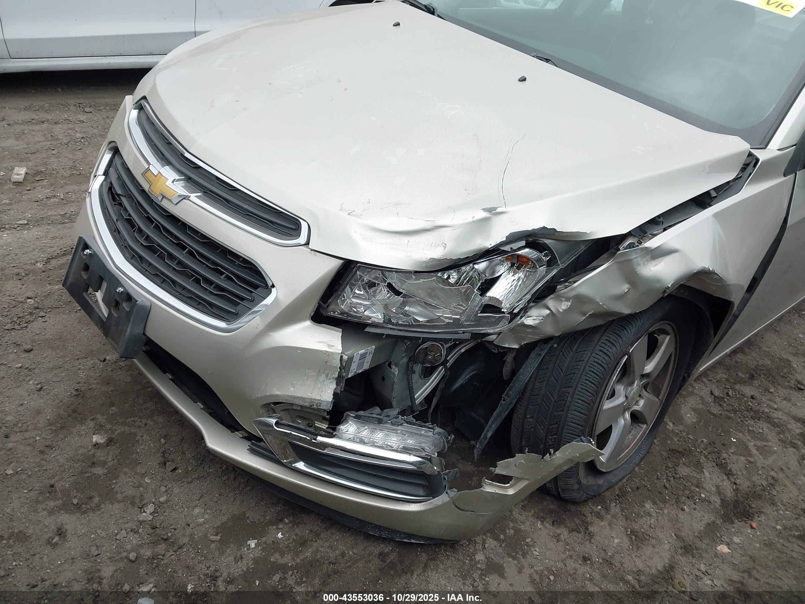 2016 Chevrolet Cruze Limited 1lt Auto Желто-коричневый vin: 1G1PE5SB6G7110332