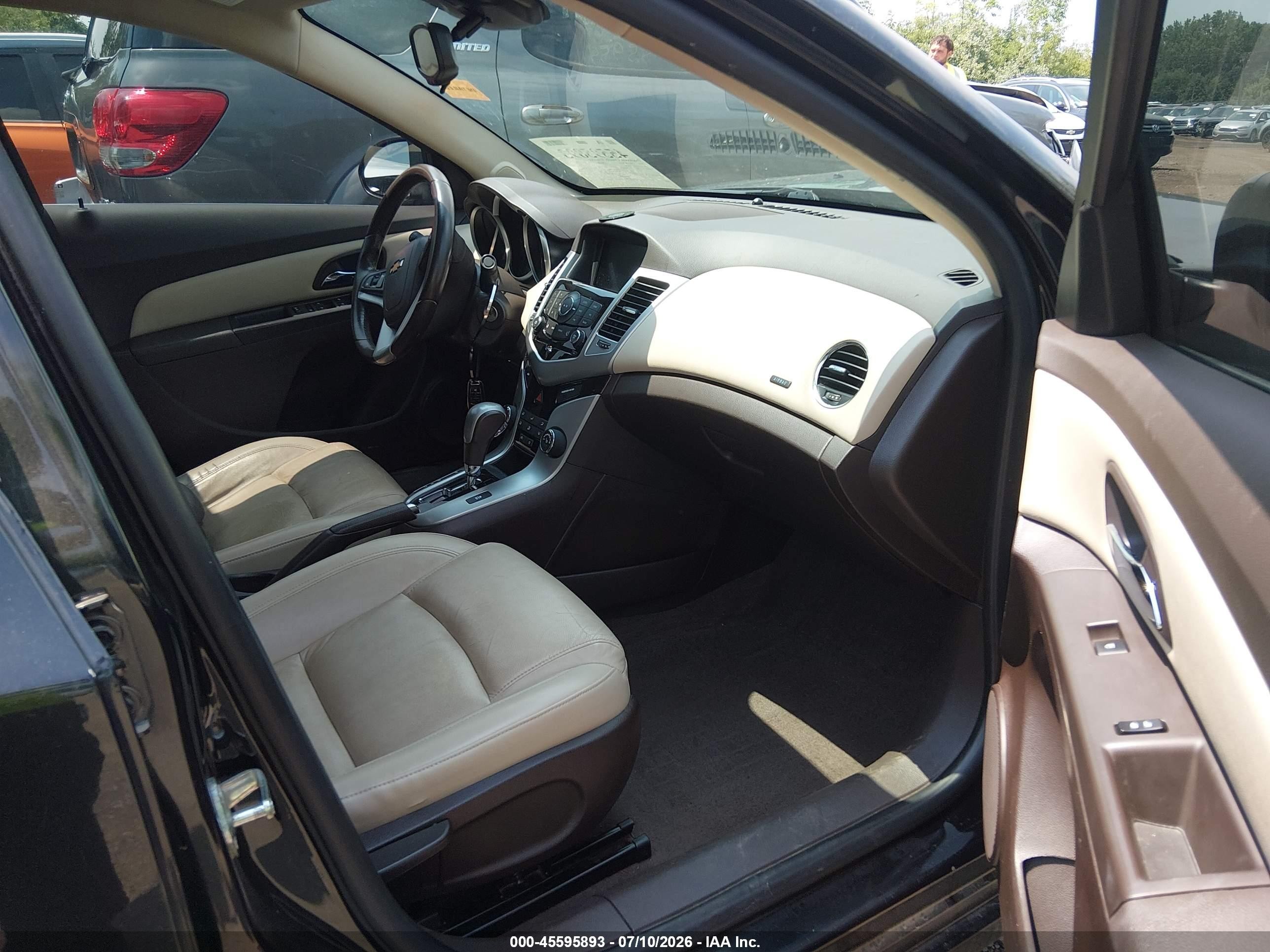 2015 Chevrolet Cruze 2lt Auto Black vin: 1G1PE5SB7F7155438