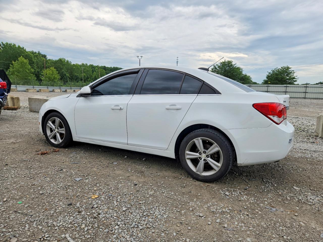 2015 Chevrolet Cruze Lt White vin: 1G1PE5SB7F7242515