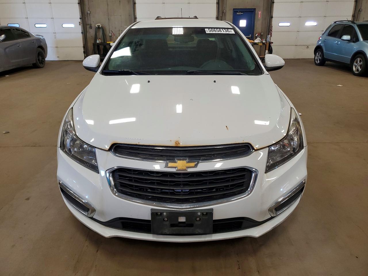 2016 Chevrolet Cruze Limited Lt Белый vin: 1G1PE5SB7G7109528