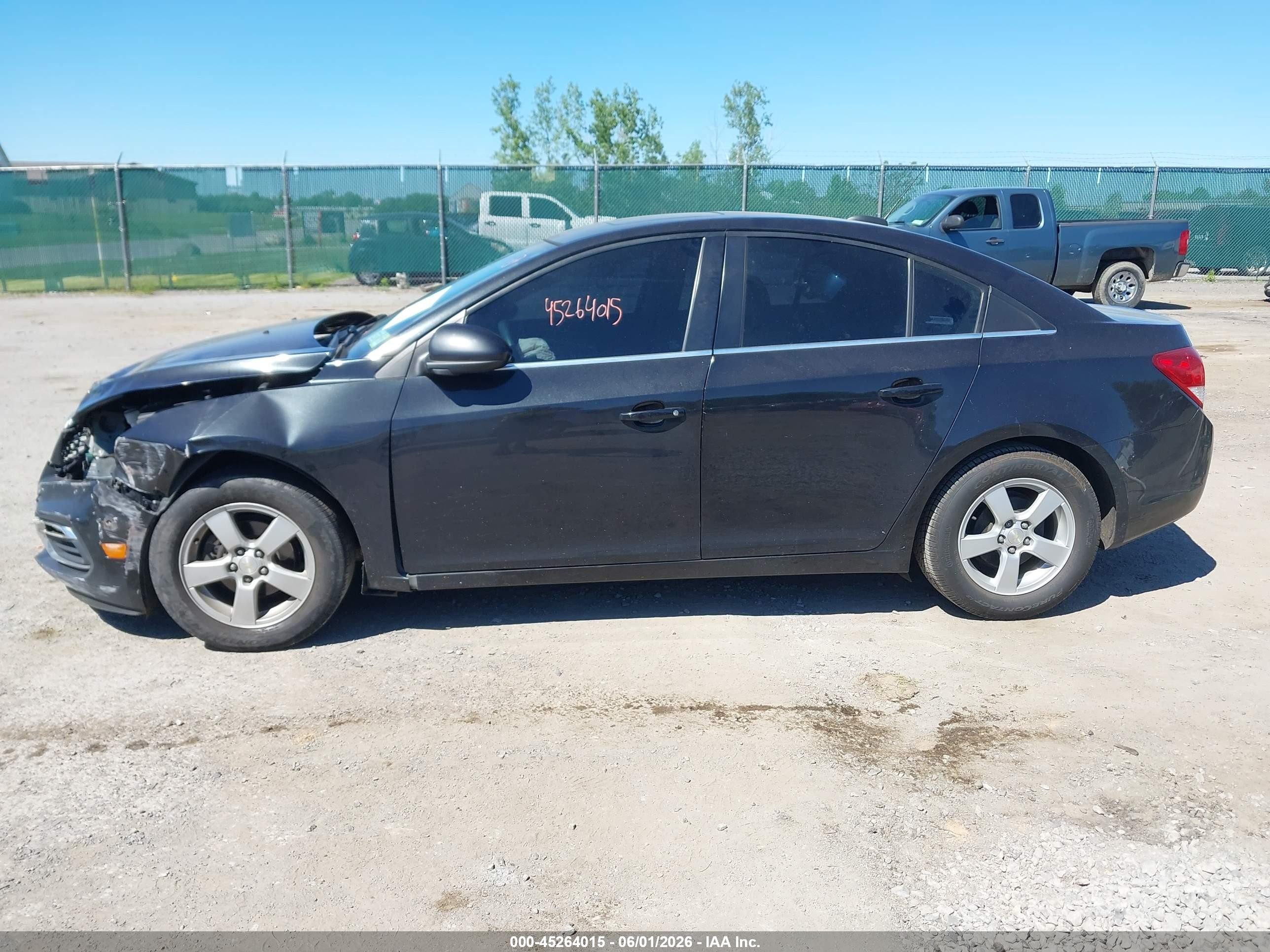 2016 Chevrolet Cruze Limited 1lt Auto Серый vin: 1G1PE5SB7G7210620
