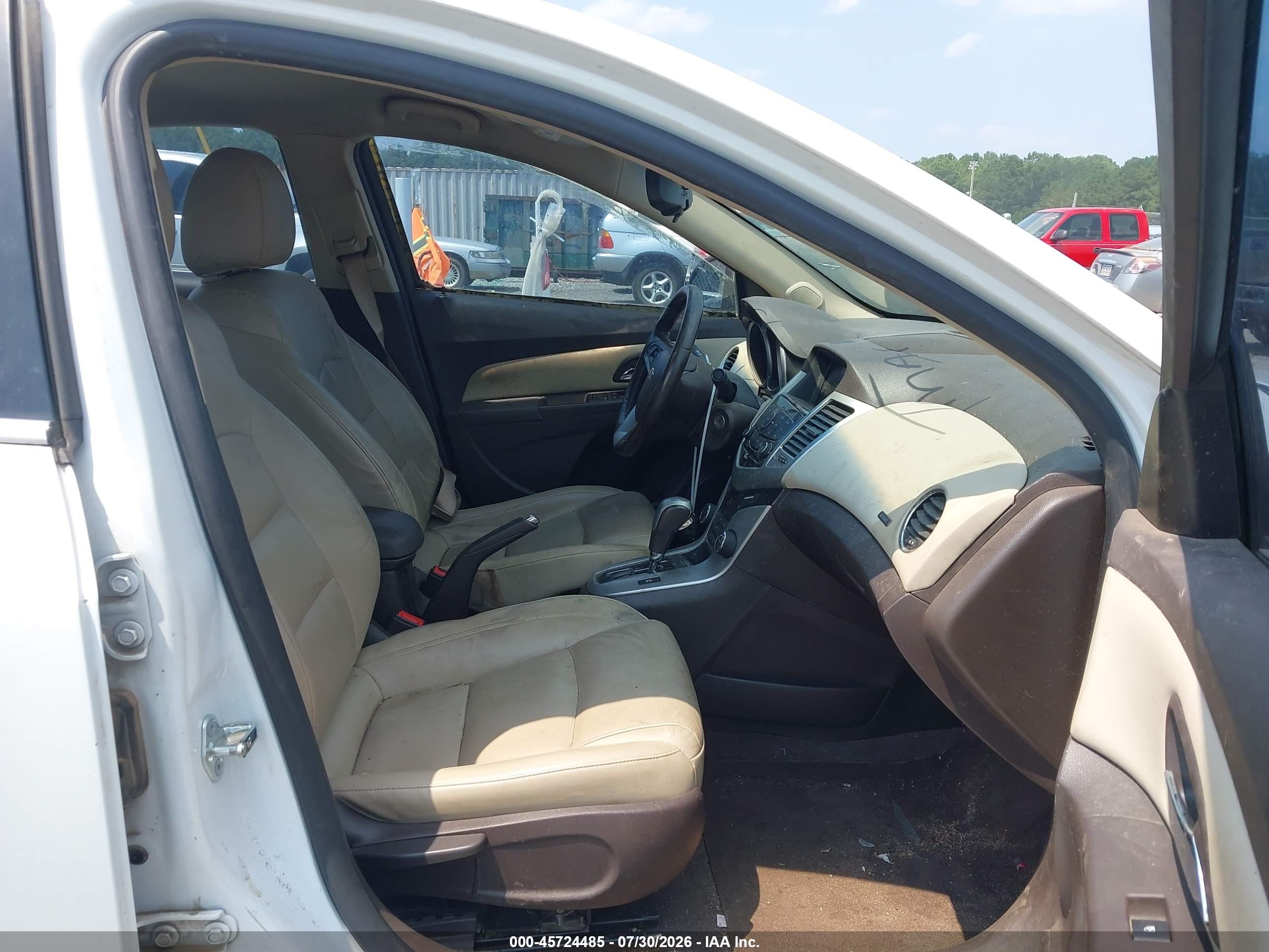2015 Chevrolet Cruze 2lt Auto Белый vin: 1G1PE5SB8F7198475