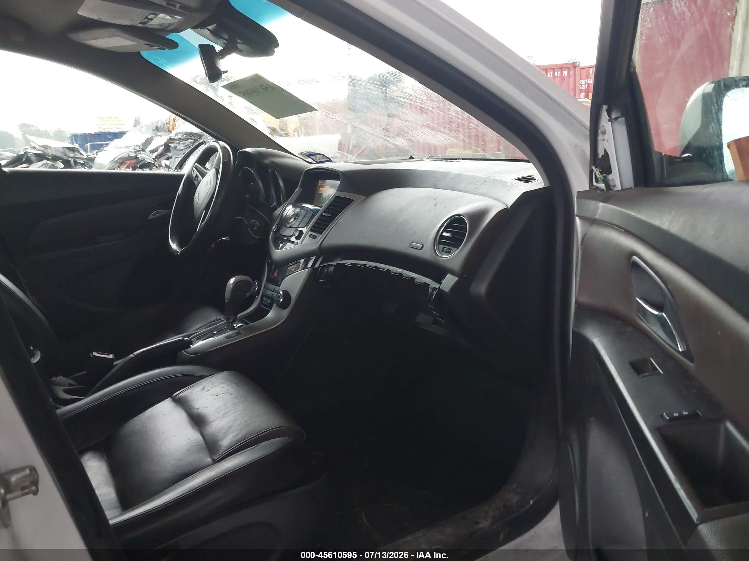 2015 Chevrolet Cruze 2lt Auto White vin: 1G1PE5SB8F7203416