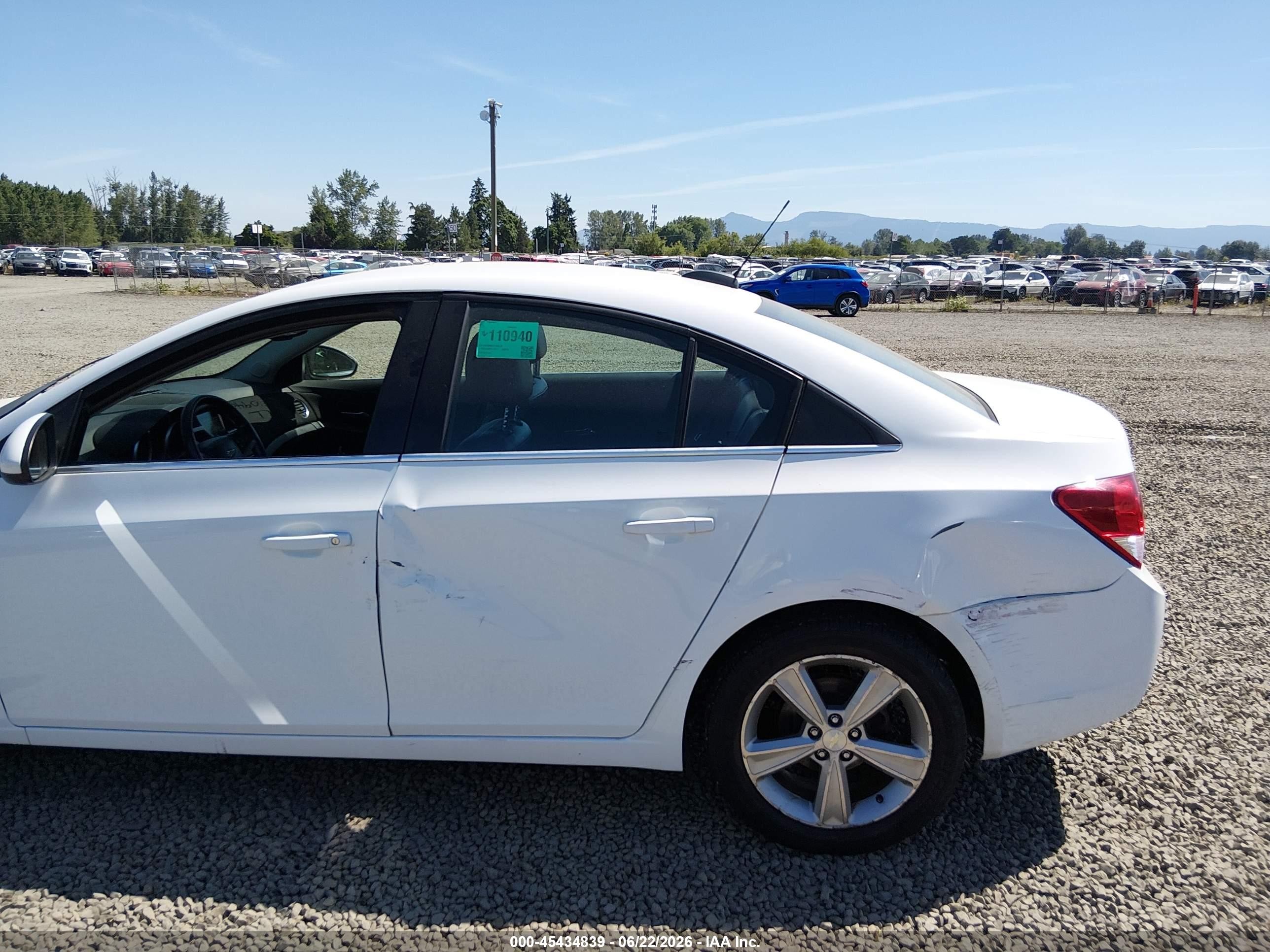 2015 Chevrolet Cruze 2lt Auto White vin: 1G1PE5SB8F7238019