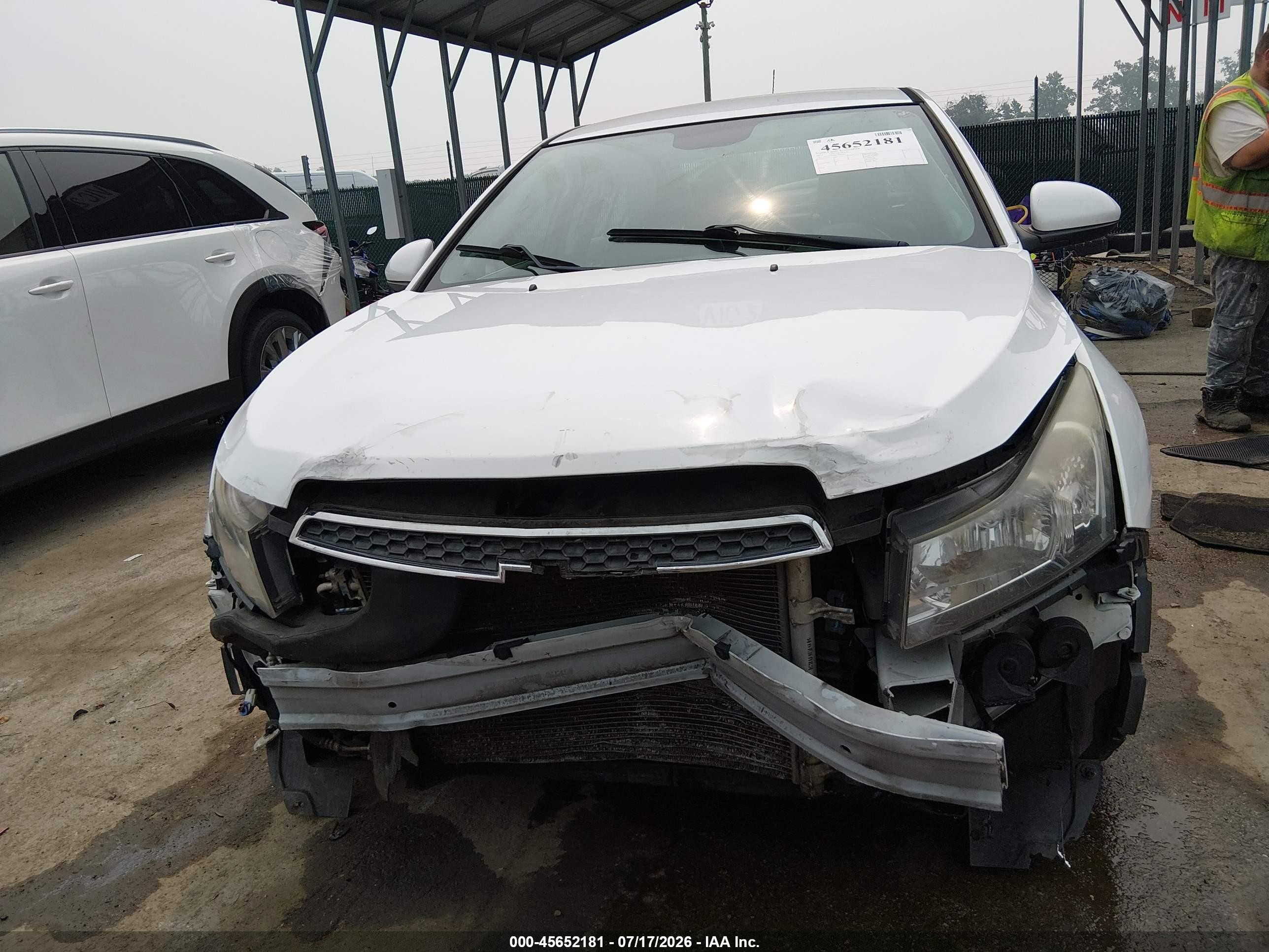 2014 Chevrolet Cruze 2lt Auto Белый vin: 1G1PE5SB9E7420181