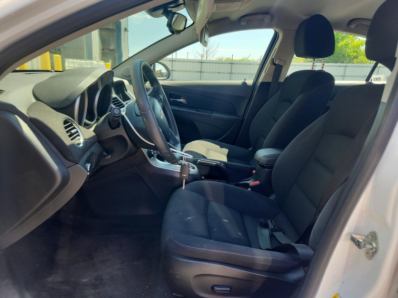 2016 Chevrolet Cruze Limited Lt Белый vin: 1G1PE5SB9G7143017