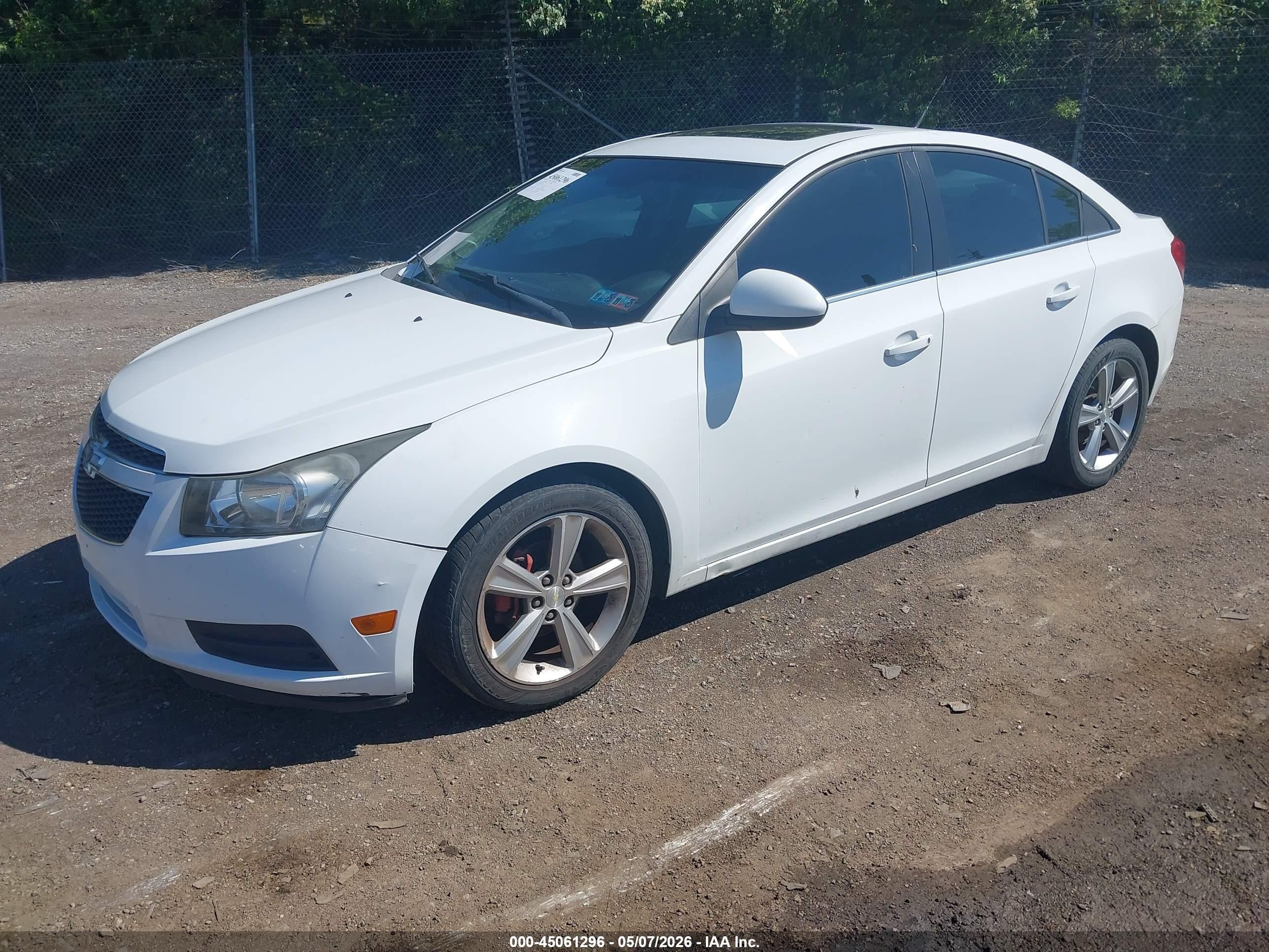 2013 Chevrolet Cruze 2lt Auto White vin: 1G1PE5SBXD7182162