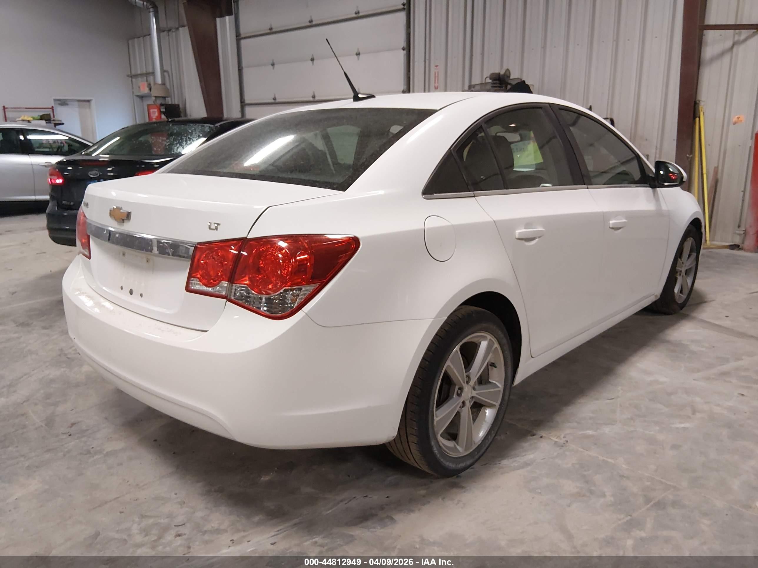 2014 Chevrolet Cruze 2lt Auto White vin: 1G1PE5SBXE7119404