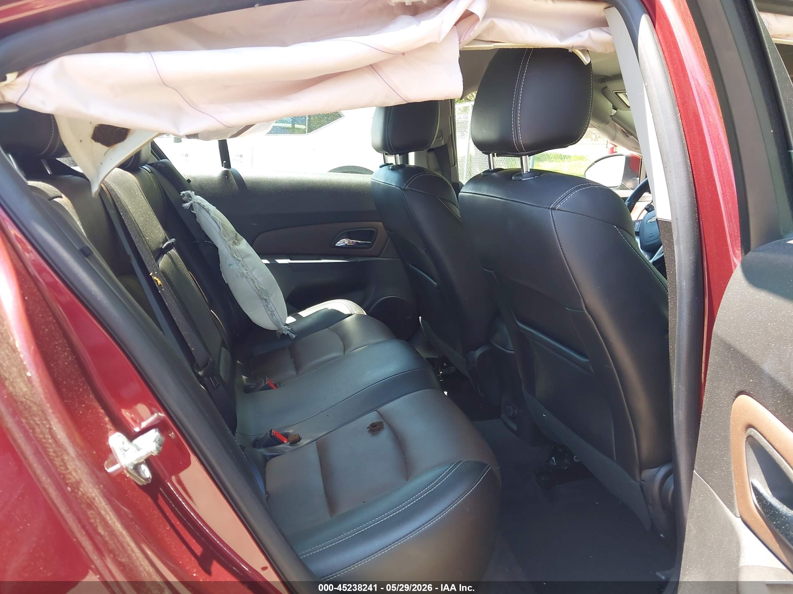 2015 Chevrolet Cruze 2lt Auto Red vin: 1G1PE5SBXF7178549