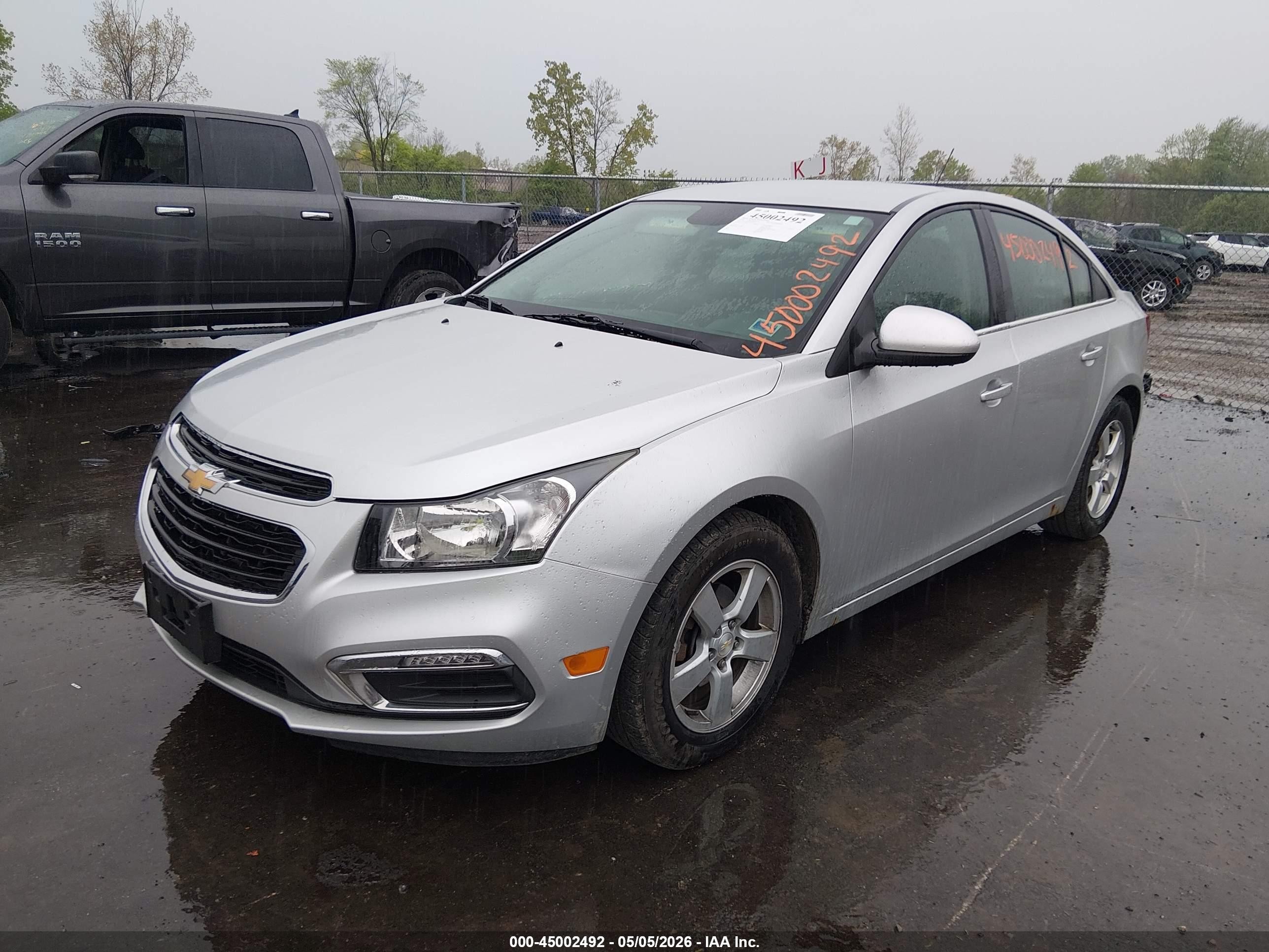 2016 Chevrolet Cruze Limited 1lt Auto Серебряный vin: 1G1PE5SBXG7200633