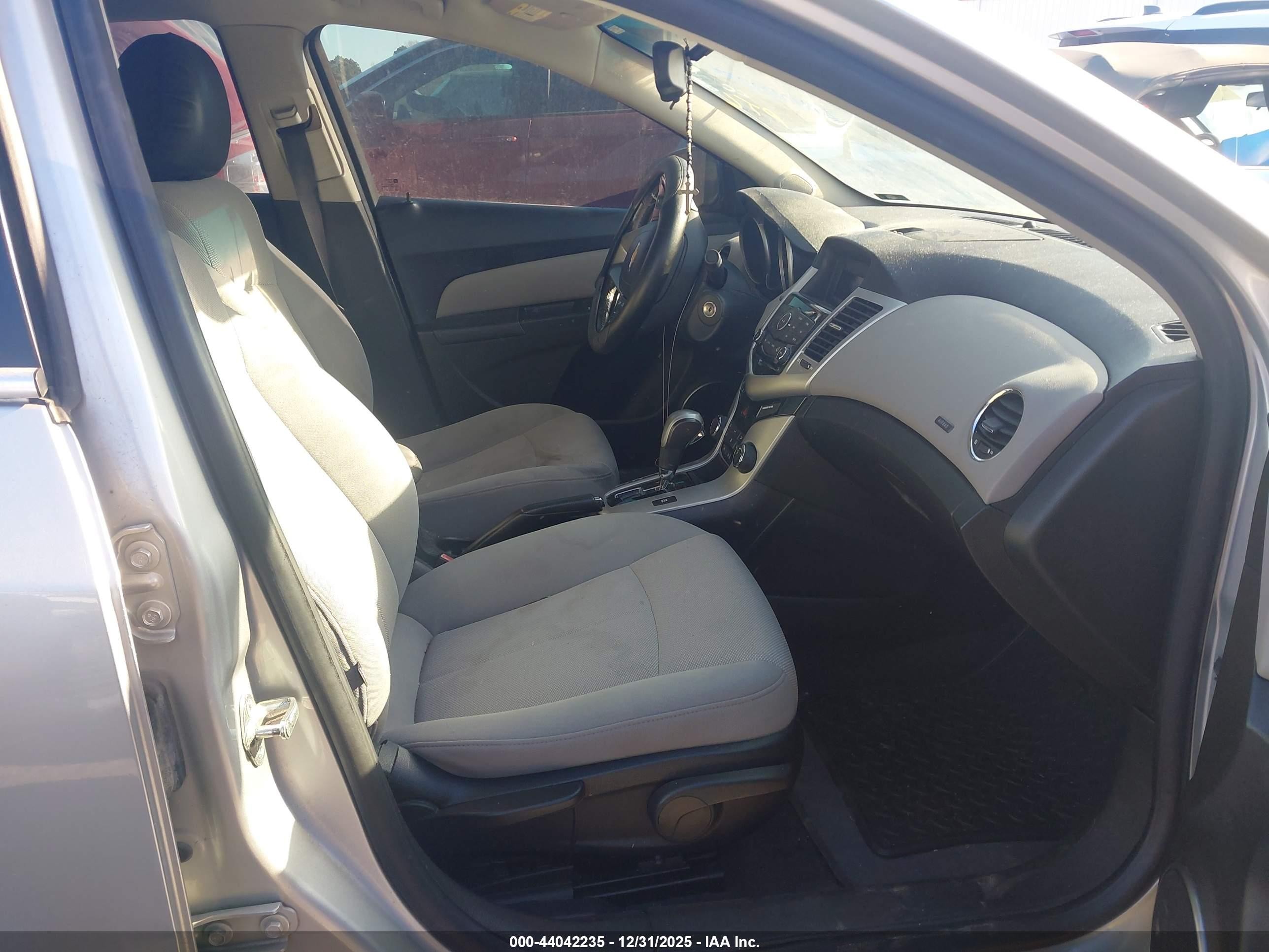 2011 Chevrolet Cruze 1lt Gray vin: 1G1PF5S91B7118437